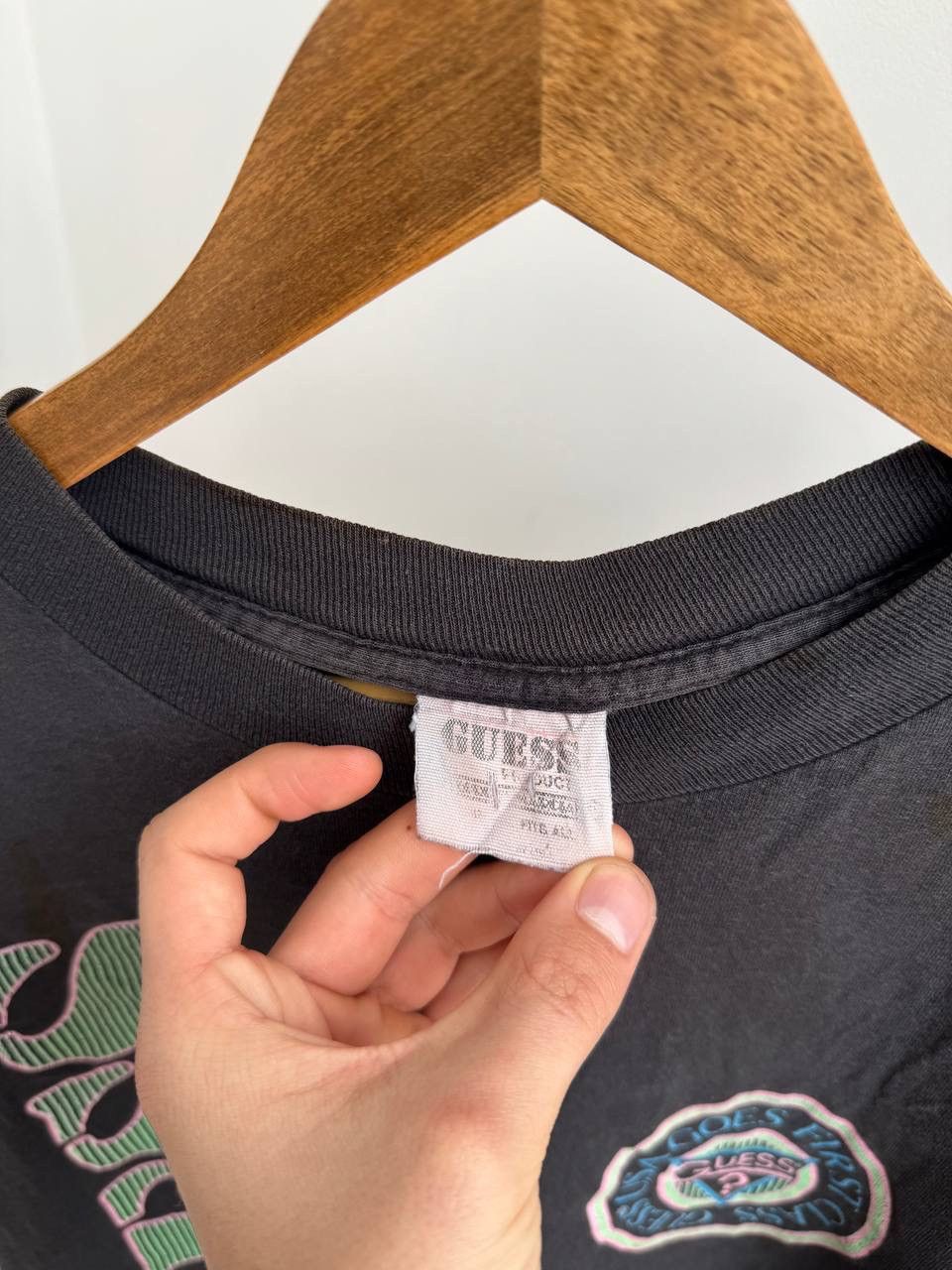 Guess × Vintage Guess 1989 vintage rare distressed faded crashed tee Size US XL / EU 56 / 4 - 8 Thumbnail