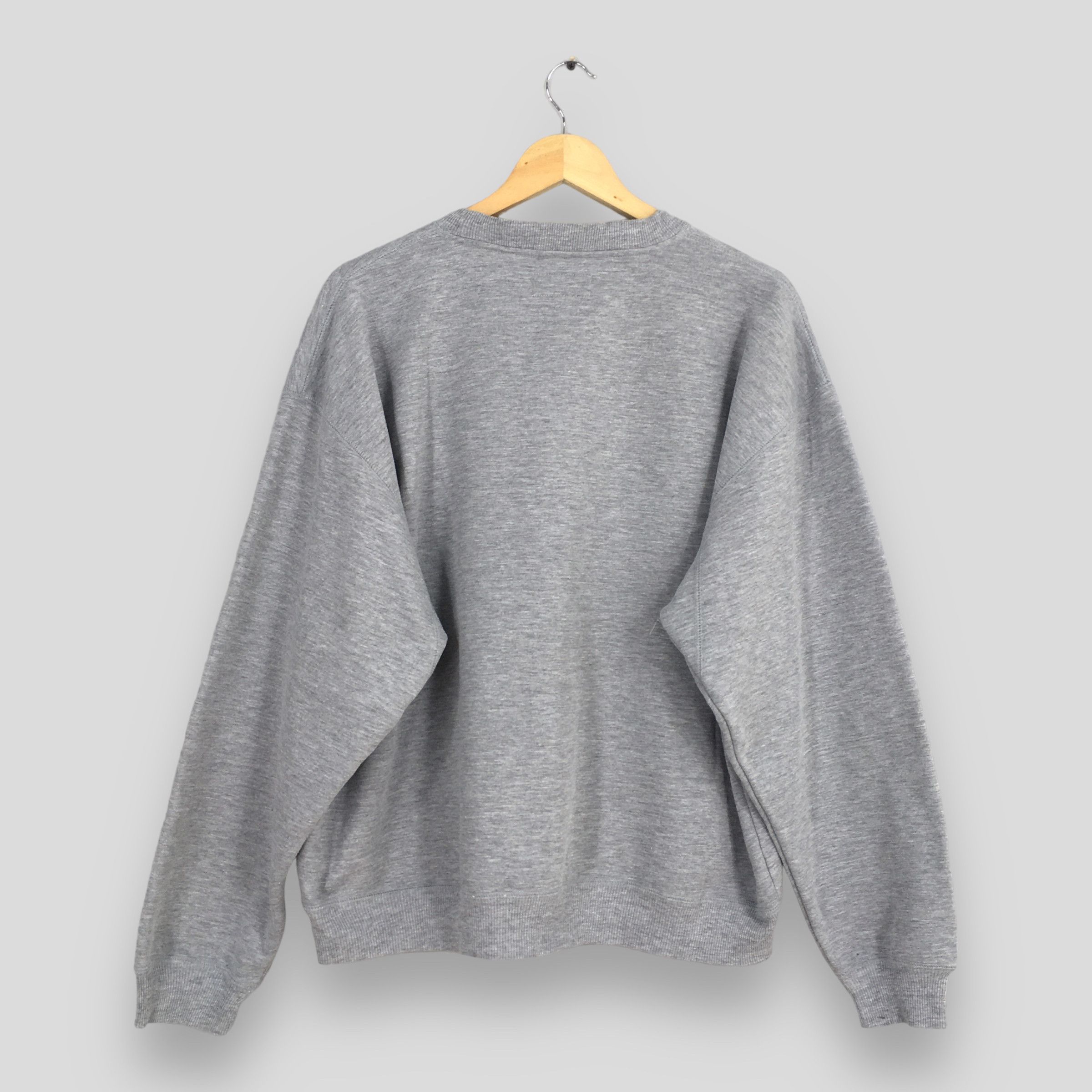 Timberland × Vintage Vintage Timberland Outdoor Gray Sweatshirt Large Size US L / EU 52-54 / 3 - 7 Thumbnail
