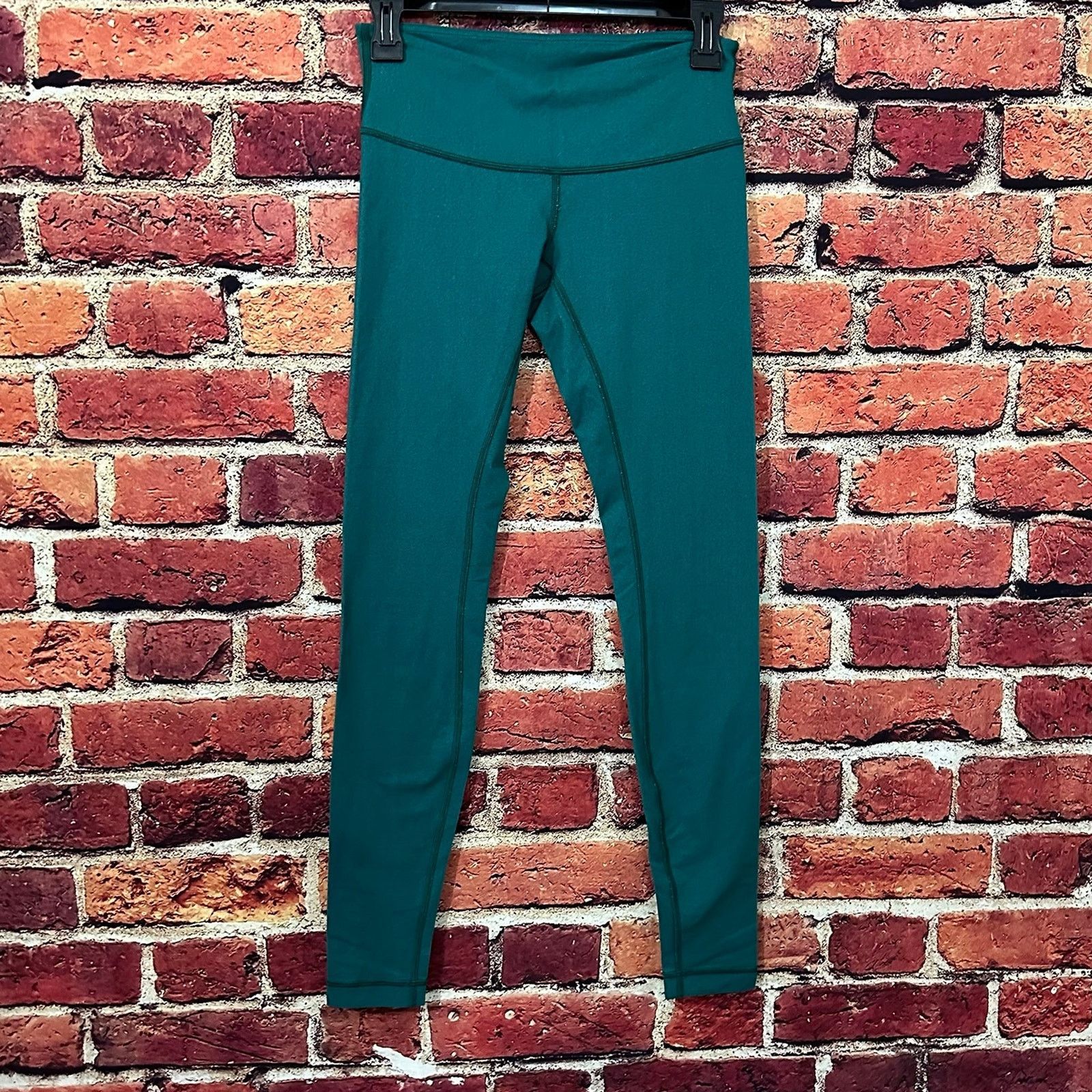 Lululemon Lululemon full through leggings size 4 Size 27" / US 4 / IT 40 - 1 Thumbnail