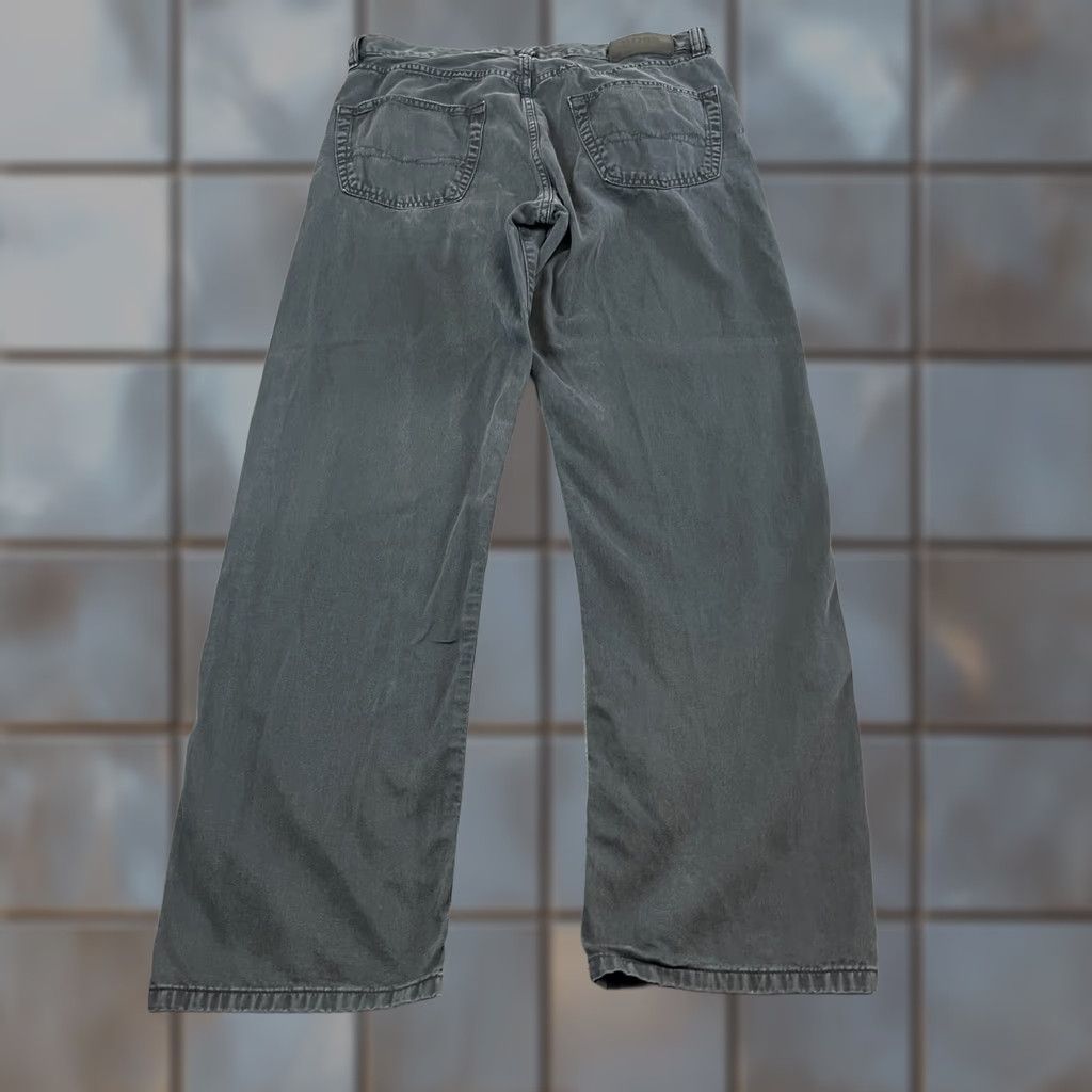 Hugo Boss VINTAGE Hugo Boss Jeans Regular Straight Mens 32 Charcoal Grey Cotton Denim 5-Pocket Brand: Hugo Boss Mens Jeans Straight 32 Charcoal Wash Grey Cotton Size US 32 / EU 48 - 1 Thumbnail