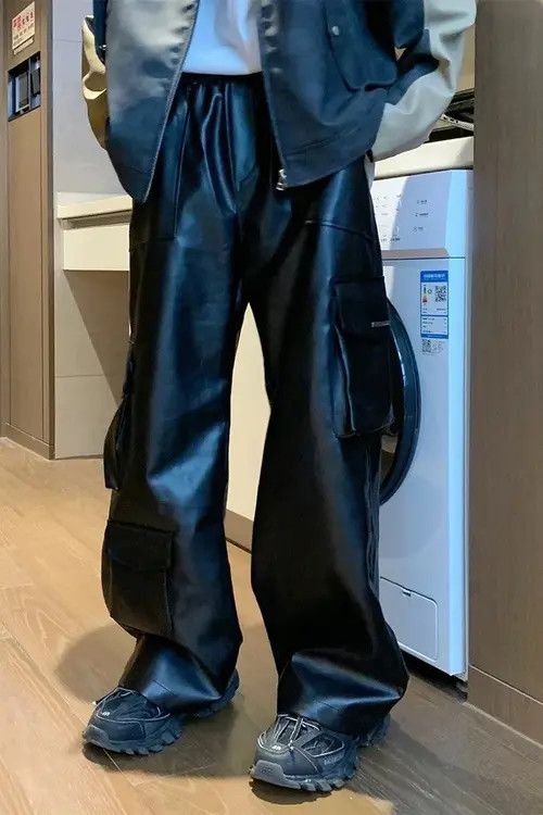 VIBE Multi-Pockets Black PU Leather Pants Size US 32 / EU 48 - 5 Thumbnail