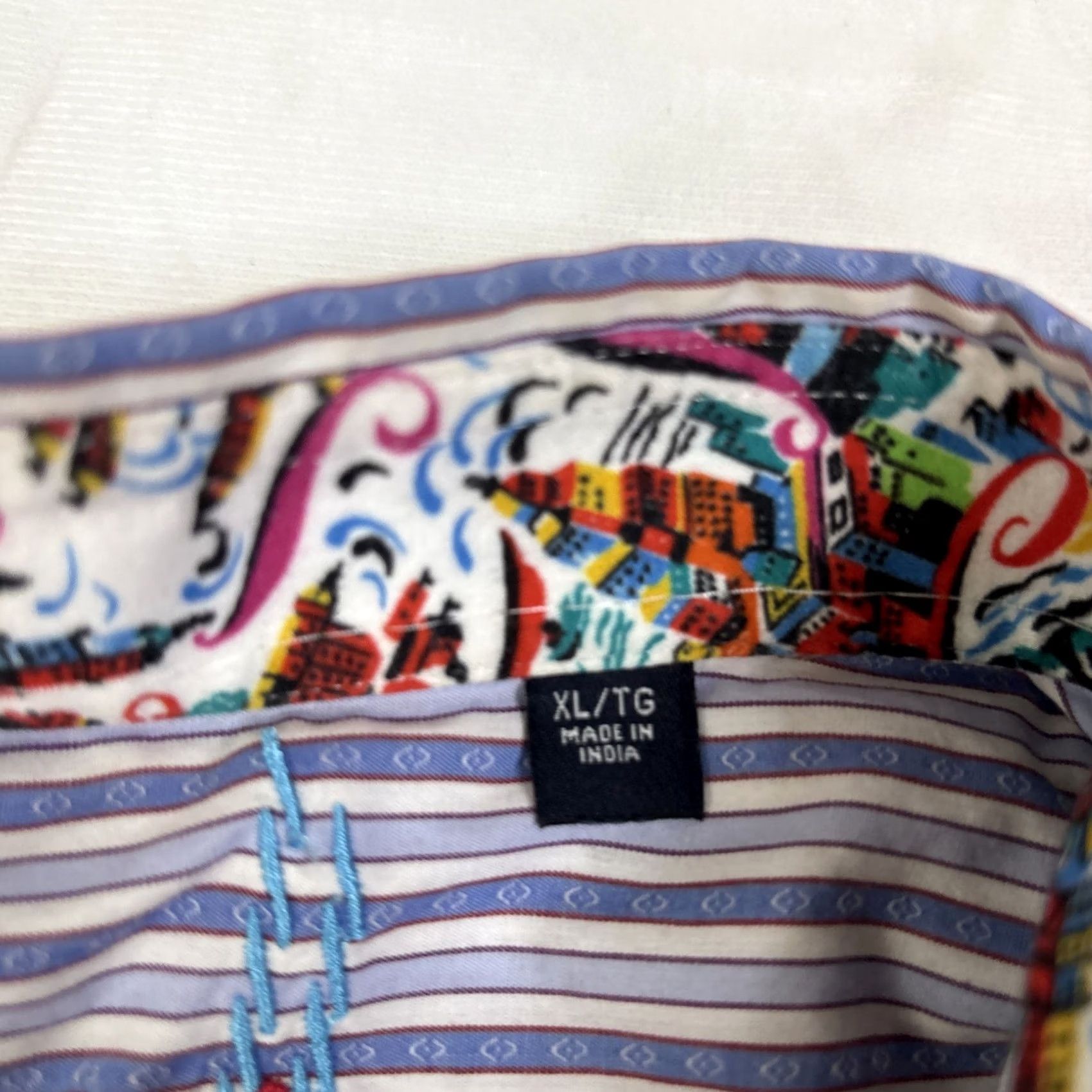 Robert Graham Robert Graham Button-Up Shirt Men’s XL Blue Striped Flip Cuff Shirt Men's XL Blue Striped Flip Cuff Size US XL / EU 56 / 4 - 3 Thumbnail