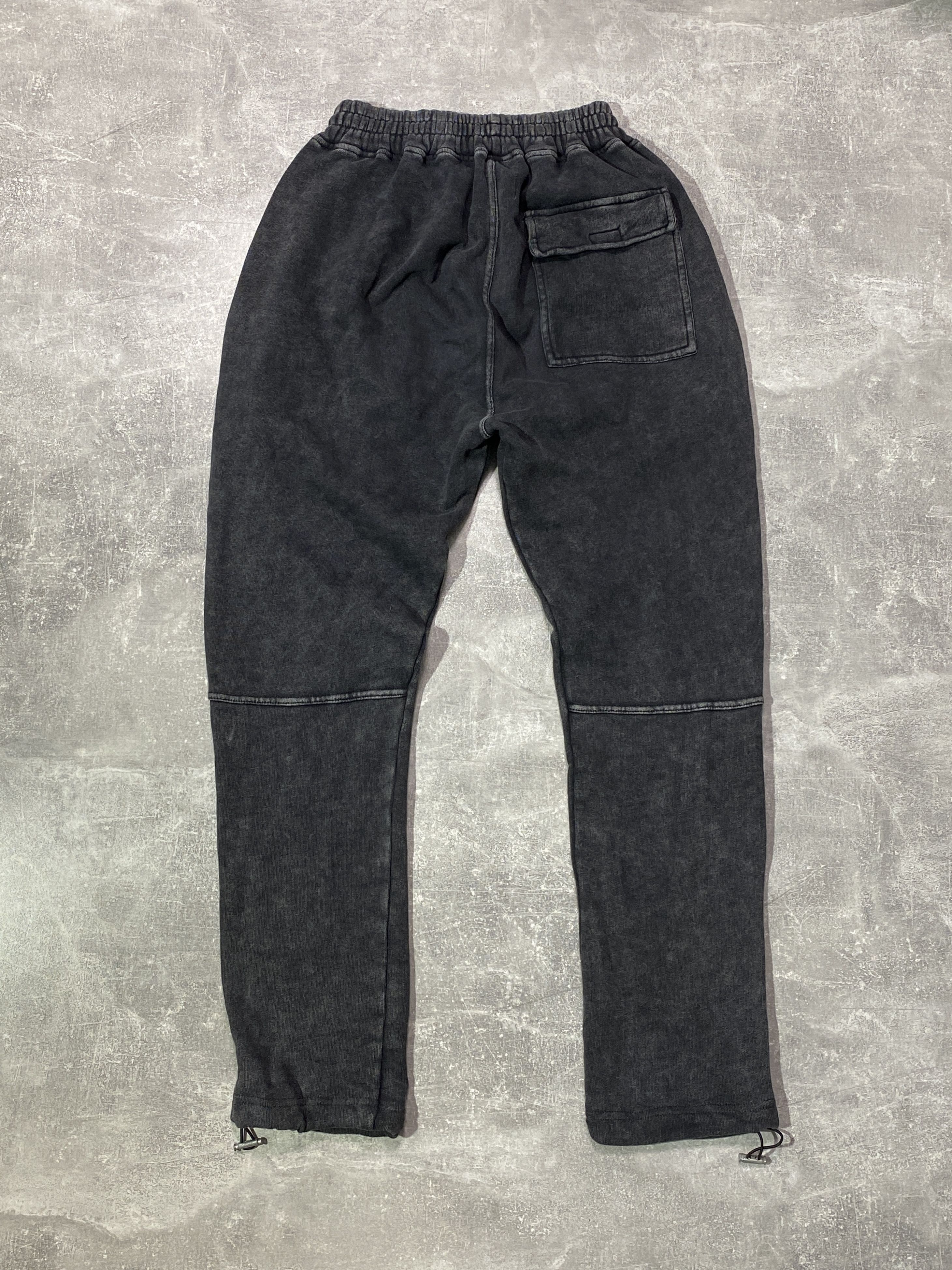 Represent Clo. Represent Blanks Baggy Sweatpants Size US 30 / EU 46 - 2 Thumbnail