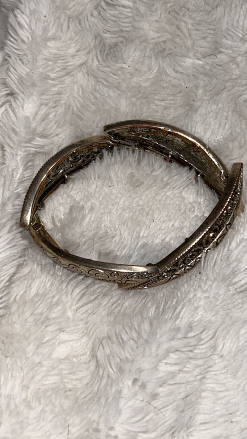 The Unbranded Brand Women's Unbranded Bracelet One Size Silver Bronze Size ONE SIZE - 1 Thumbnail