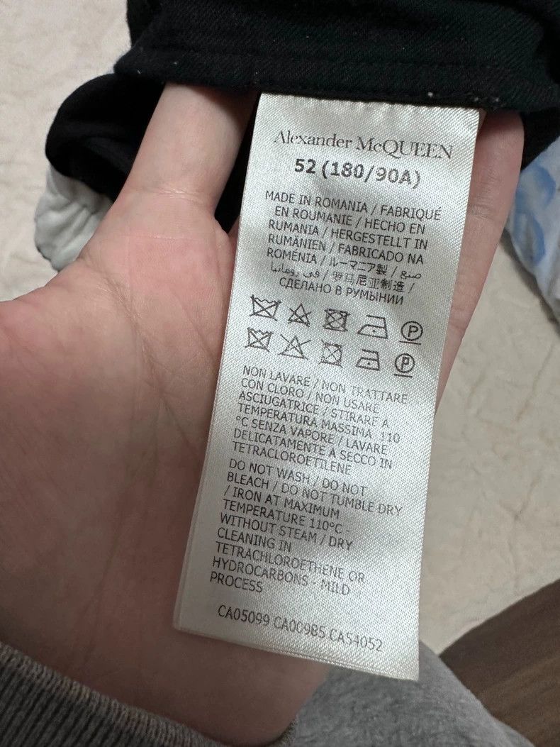 Alexander McQueen Alexander McQUEEN size 52 Pure wool pants size 52 with unb Size US 36 / EU 52 - 3 Thumbnail