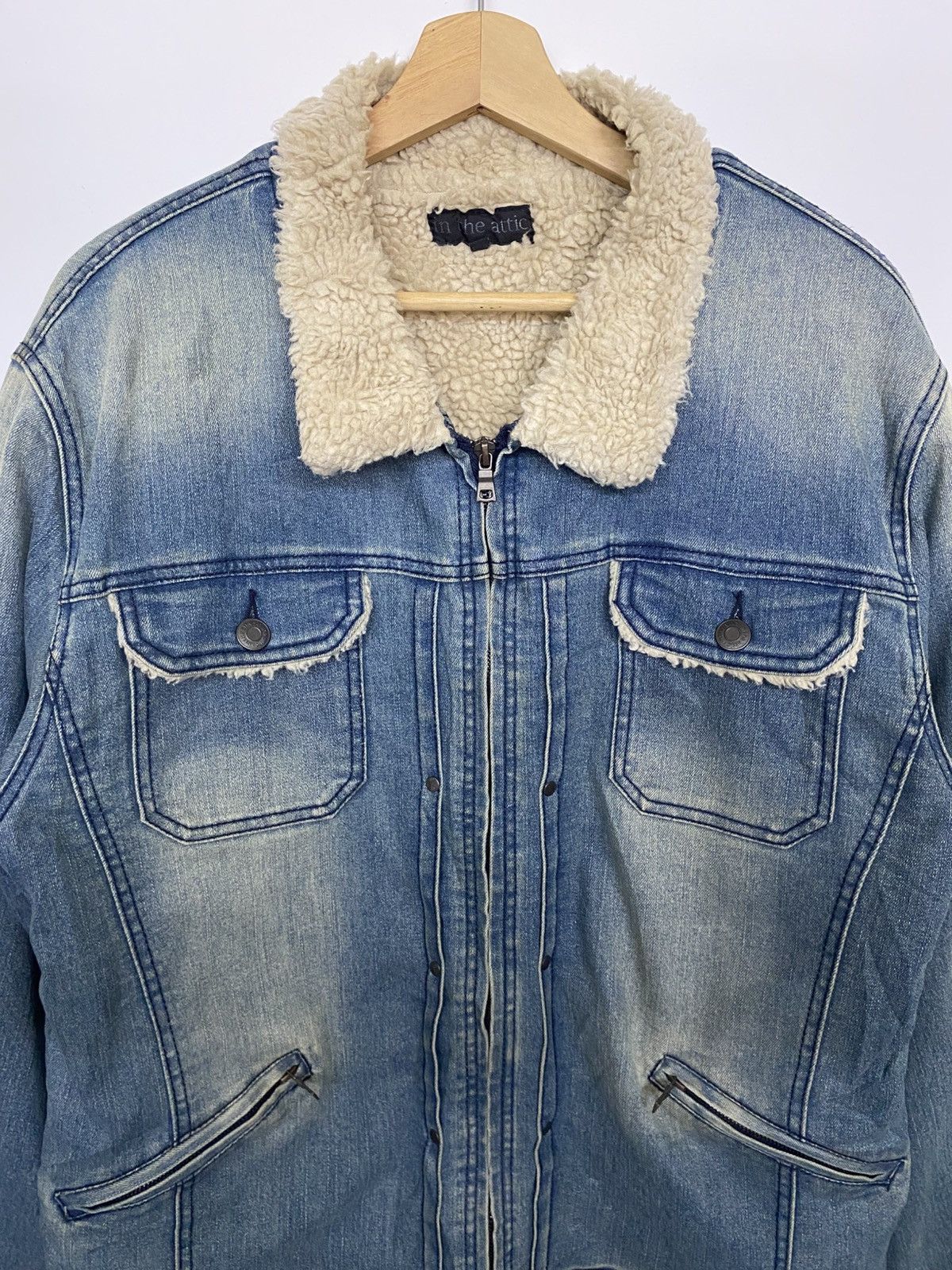 In The Attic Rare 2000s In The Attic Sherpa Denim Jacket Size US L / EU 52-54 / 3 - 2 Thumbnail