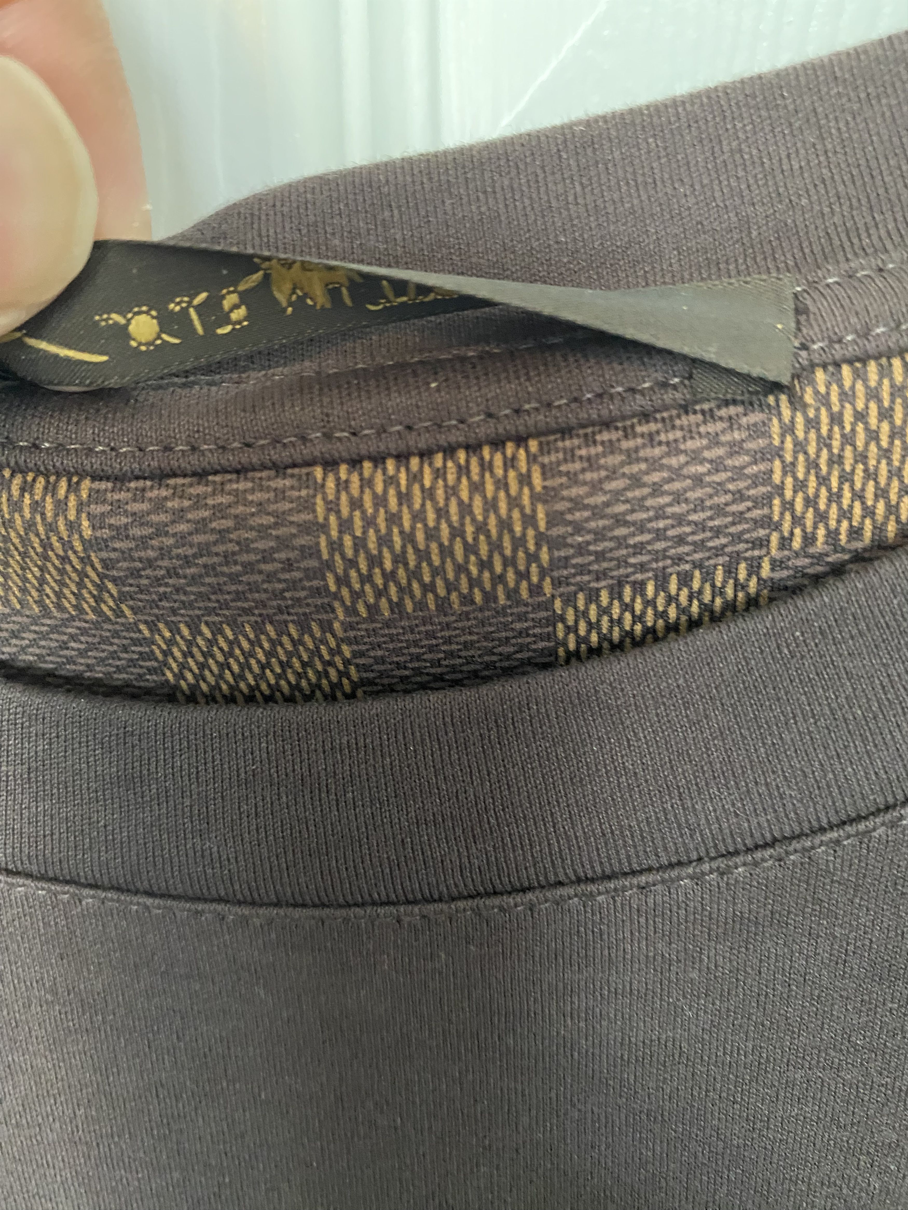 Louis Vuitton Louis Vuitton Damier Pocket Long-Sleeve Tee Size US M / EU 48-50 / 2 - 6 Thumbnail