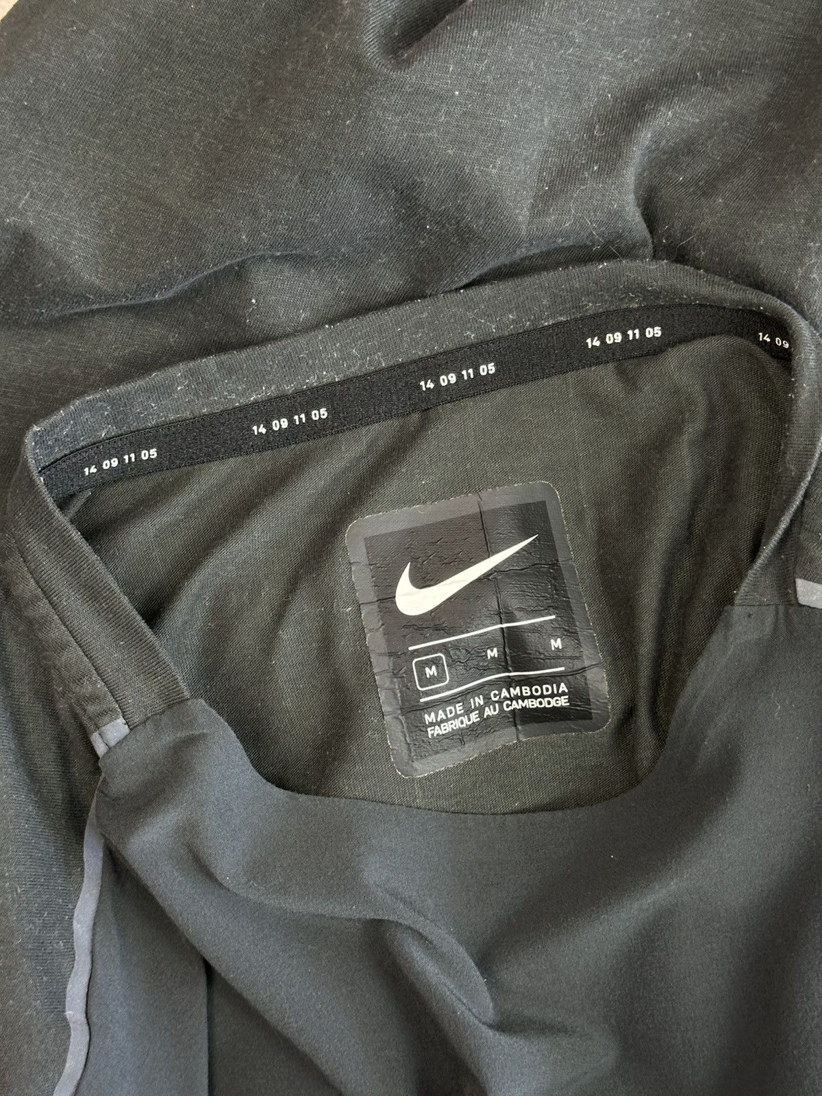 Nike Nike Rise 365 Tech Pack 3/4 Sleeve Black Running Jumper Top Size US M / EU 48-50 / 2 - 10 Thumbnail