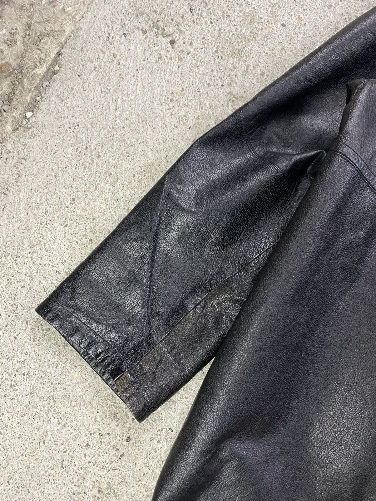 Vintage Vintage black leather cape coat fur hood avant garde archive Size XL / US 12-14 / IT 48-50 - 10 Thumbnail