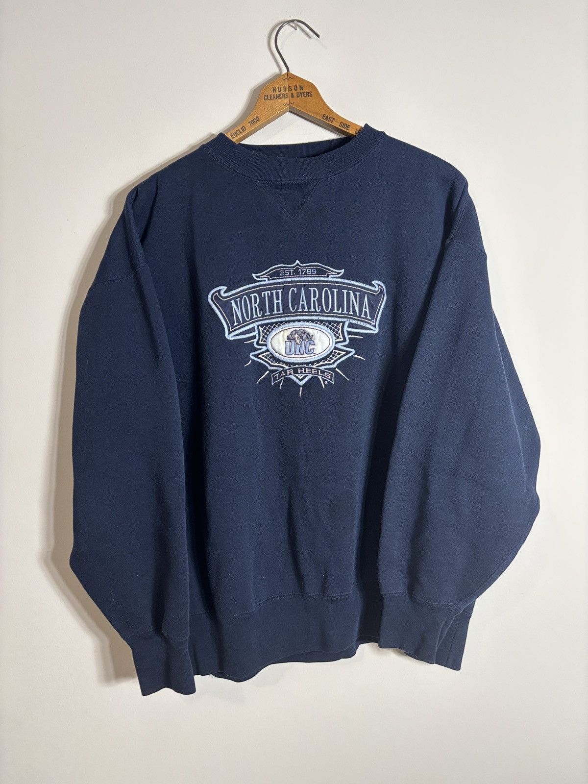 Vintage Vintage North Carolina Tar Heels Crewneck Sweatshirt XL Size US XL / EU 56 / 4 - 1 Thumbnail