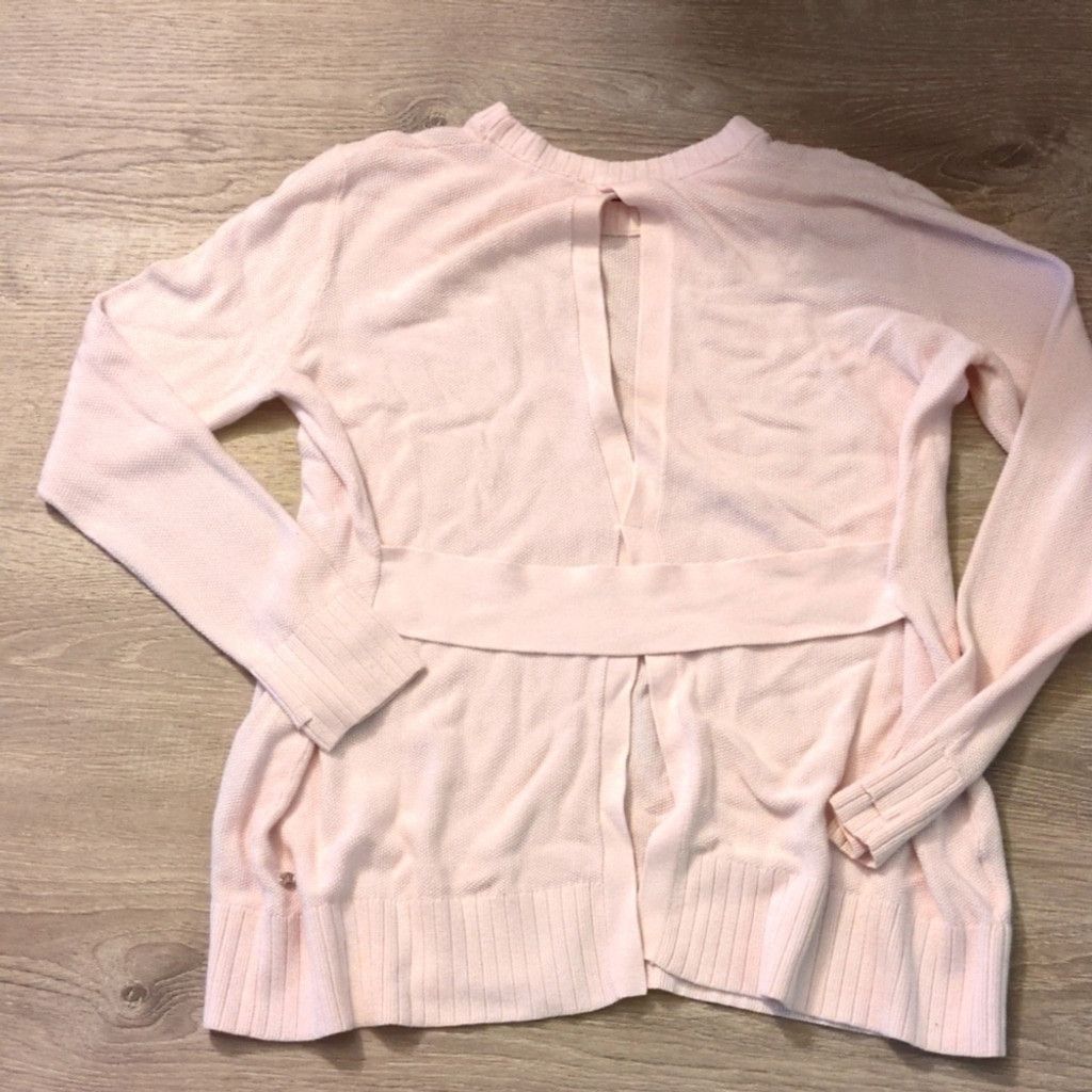 Lululemon Lululemon Sincerely Yours Sweater Pink Glow Size 10? Size L / US 10 / IT 46 - 1 Thumbnail