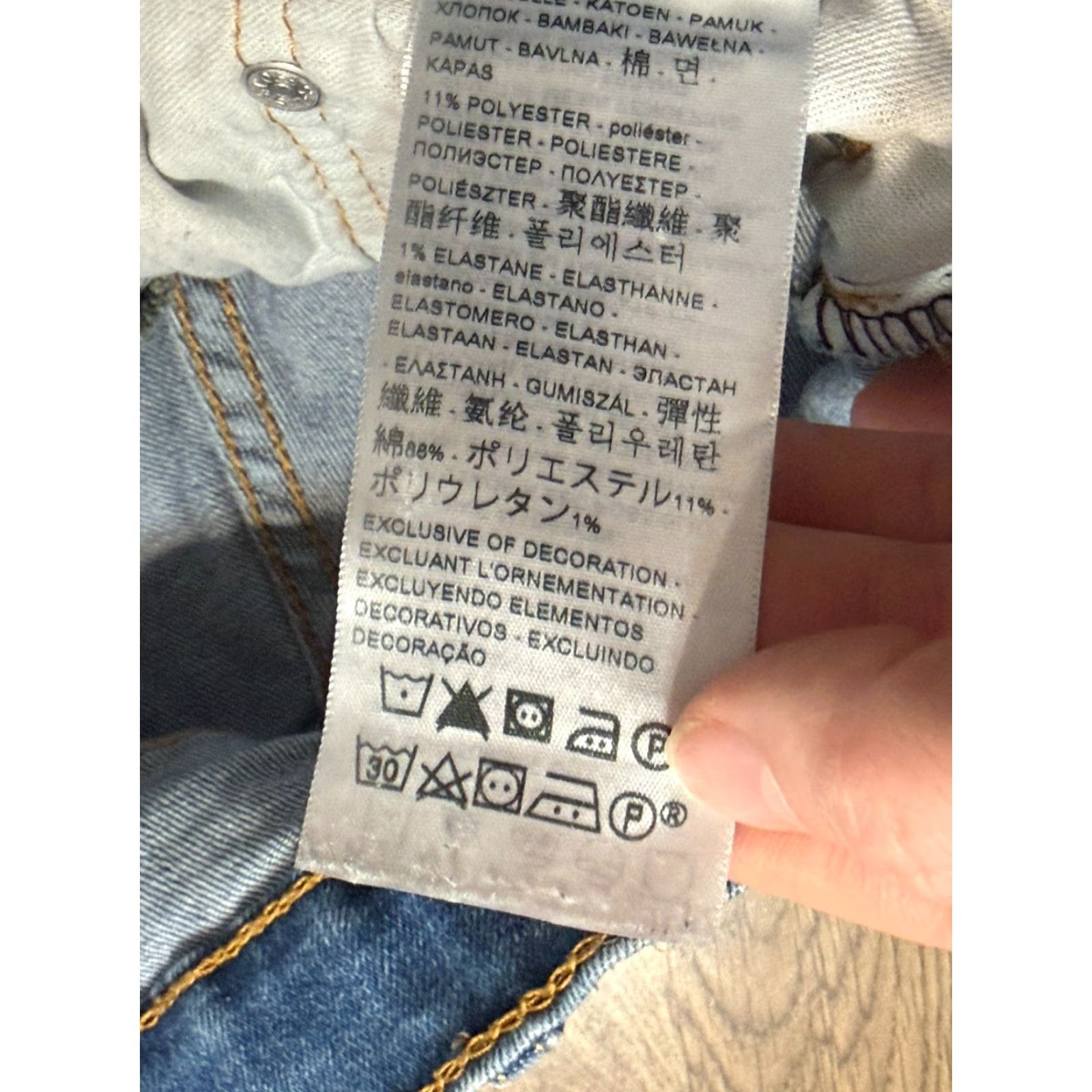 Levi's Levi's Jeans Men 33x34 Blue Denim Straight Leg Mid Rise 5-Pocket Design Cotton Jeans Material Pockets Regular Fit Zip 31 Inseam Size US 33 - 7 Thumbnail