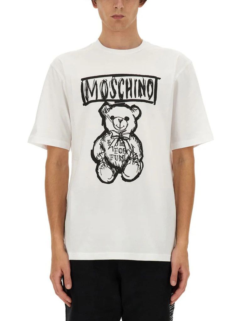 Moschino o1s22i1n0924 Short Sleeve T-Shirt in White Size US M / EU 48-50 / 2 - 1 Thumbnail