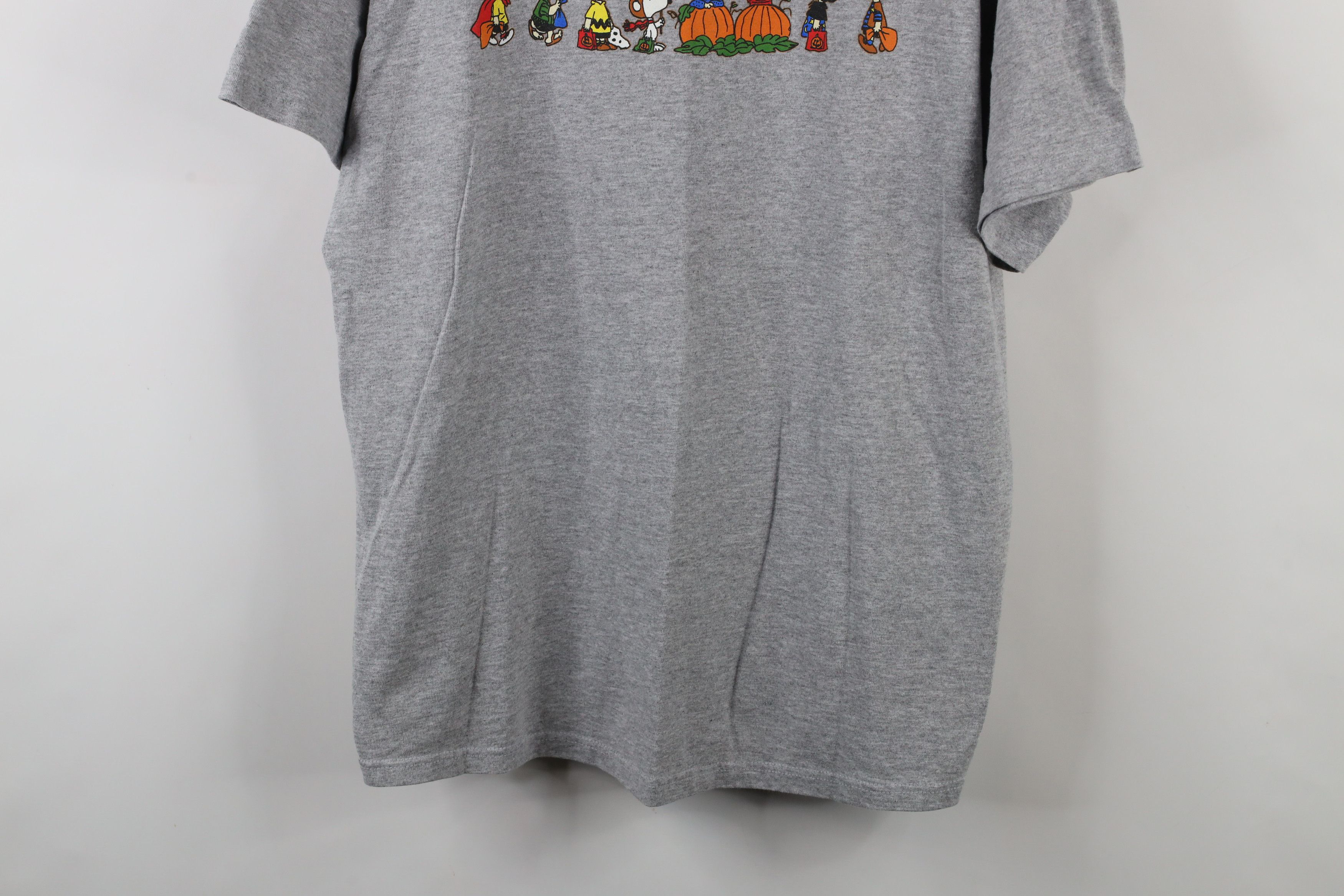 Vintage Vintage Y2K Peanuts Charlie Halloween Short Sleeve T-Shirt Size US XL / EU 56 / 4 - 3 Thumbnail