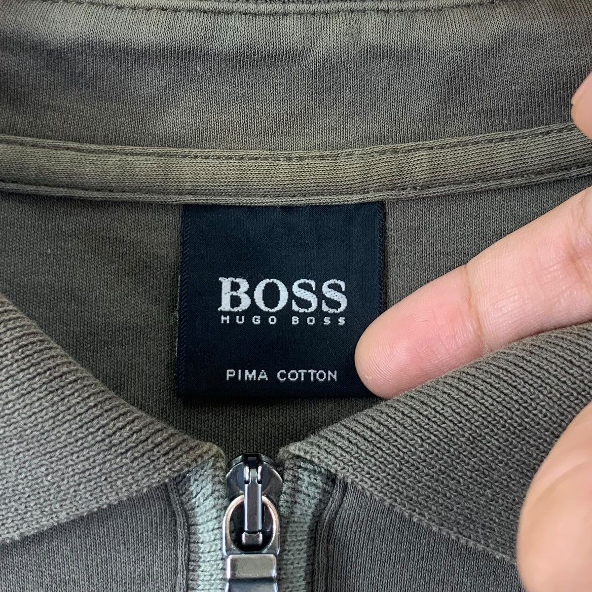 Hugo Boss Vintage HUGO BOSS Pima Cotton Half Zipper Tee Shirt Size US XL / EU 56 / 4 - 4 Thumbnail