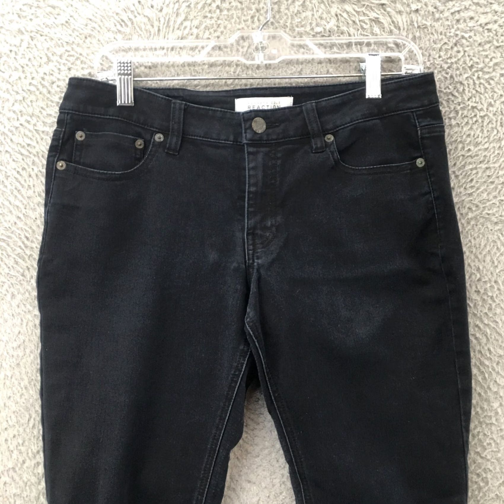 Kenneth Cole Kenneth Cole Reaction Skinny Jeans Womens 8 Blue Dark Wash Denim Mid Rise Jeans Womens 8 Blue Dark Wash Denim Mens Womens Boys Girls Size 30" / US 8 / IT 44 - 2 Thumbnail