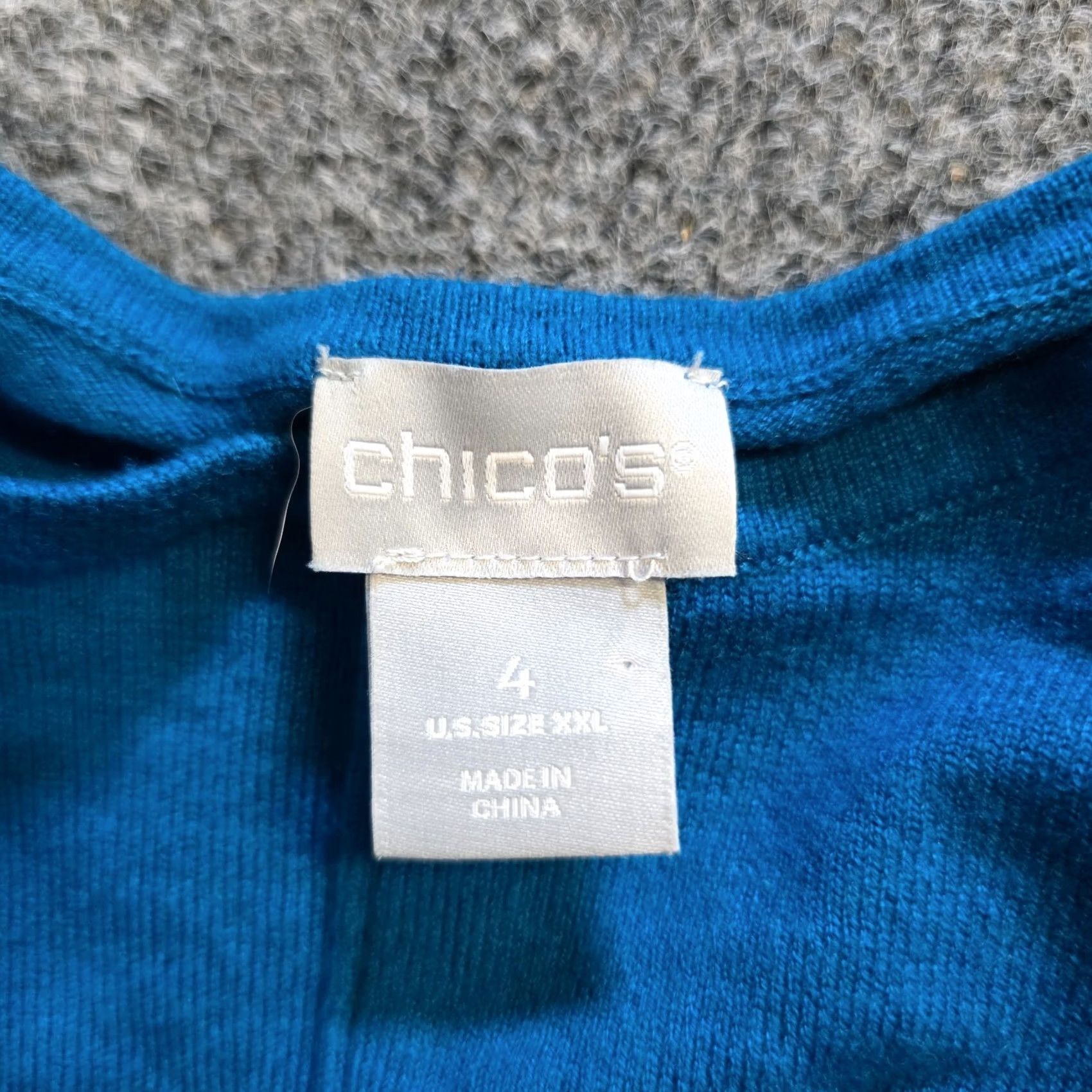 Vintage Chico's Womens XXL Blue Cashmere Knit Boxy Long Sleeve Stretch Casual Basic Top Shirt Blouse V-Neck Knitwear Everyday Size XXL / US 16-18 / IT 52-54 - 4 Thumbnail