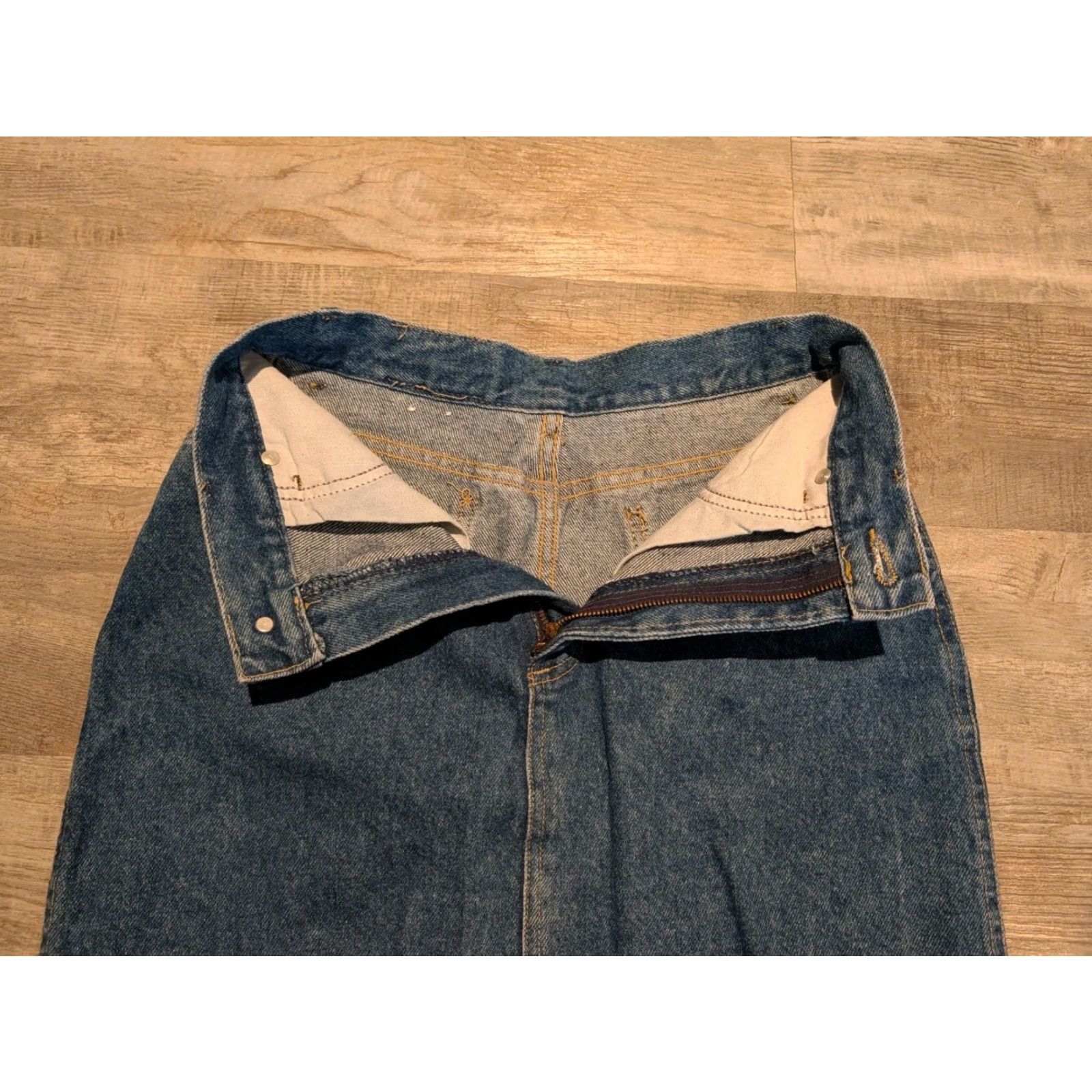 Lee VINTAGE Lee Denim Skirt Jean Skirt High Waisted 26" Waist 19" Long Midi Blue Cotton Denim 80s 90s Womens Skirt Size 26" / US 2 / IT 38 - 5 Thumbnail