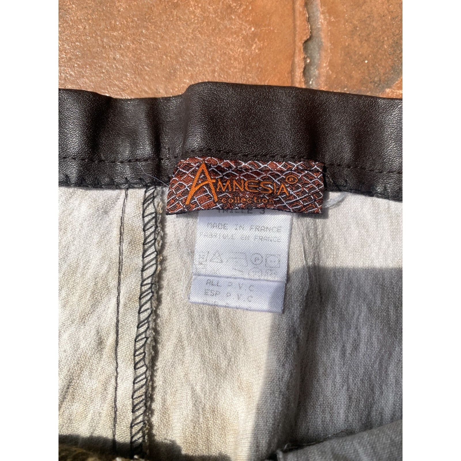 Vintage VINTAGE Amnesia Designer Jeans Flare Pants Women's Size 3 Brown Animal Print Reptile 32 Inseam France Women Size 26" / US 2 / IT 38 - 2 Thumbnail