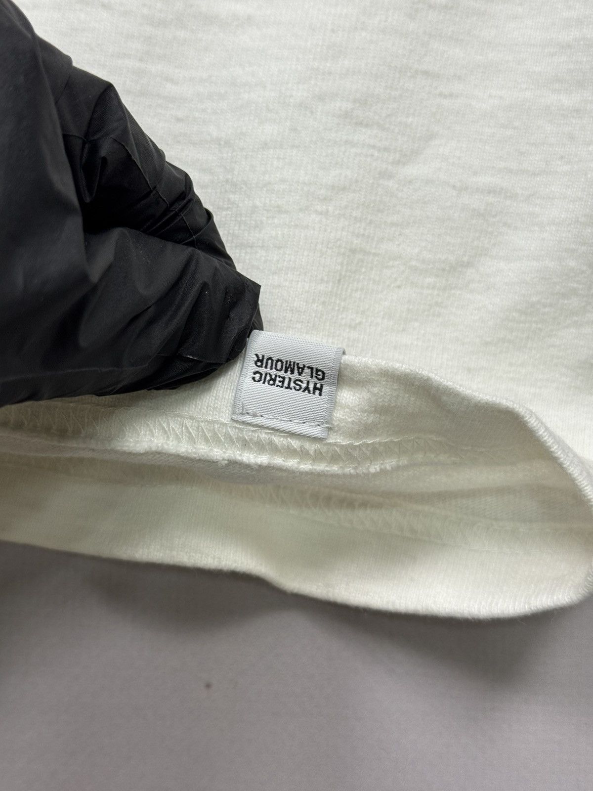 Hysteric Glamour Hysteric Glamour x Wataru Komachi Tee(White/M-L) Size US M / EU 48-50 / 2 - 8 Thumbnail