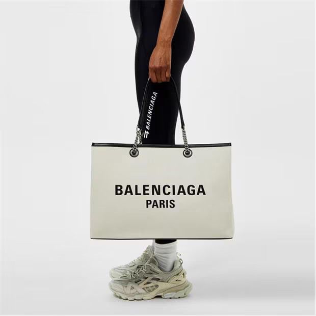 Balenciaga o1g2r1mq0924 Size: OS / Tote Bag in Naturel Size ONE SIZE - 4 Thumbnail