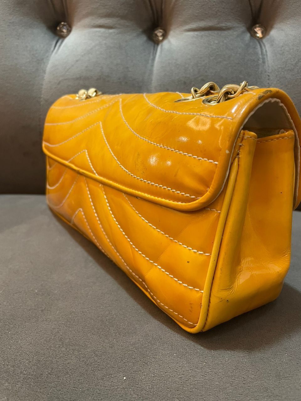 Chanel Authentic Chanel Classic Mini Flap Shoulder Bag Size ONE SIZE - 6 Thumbnail