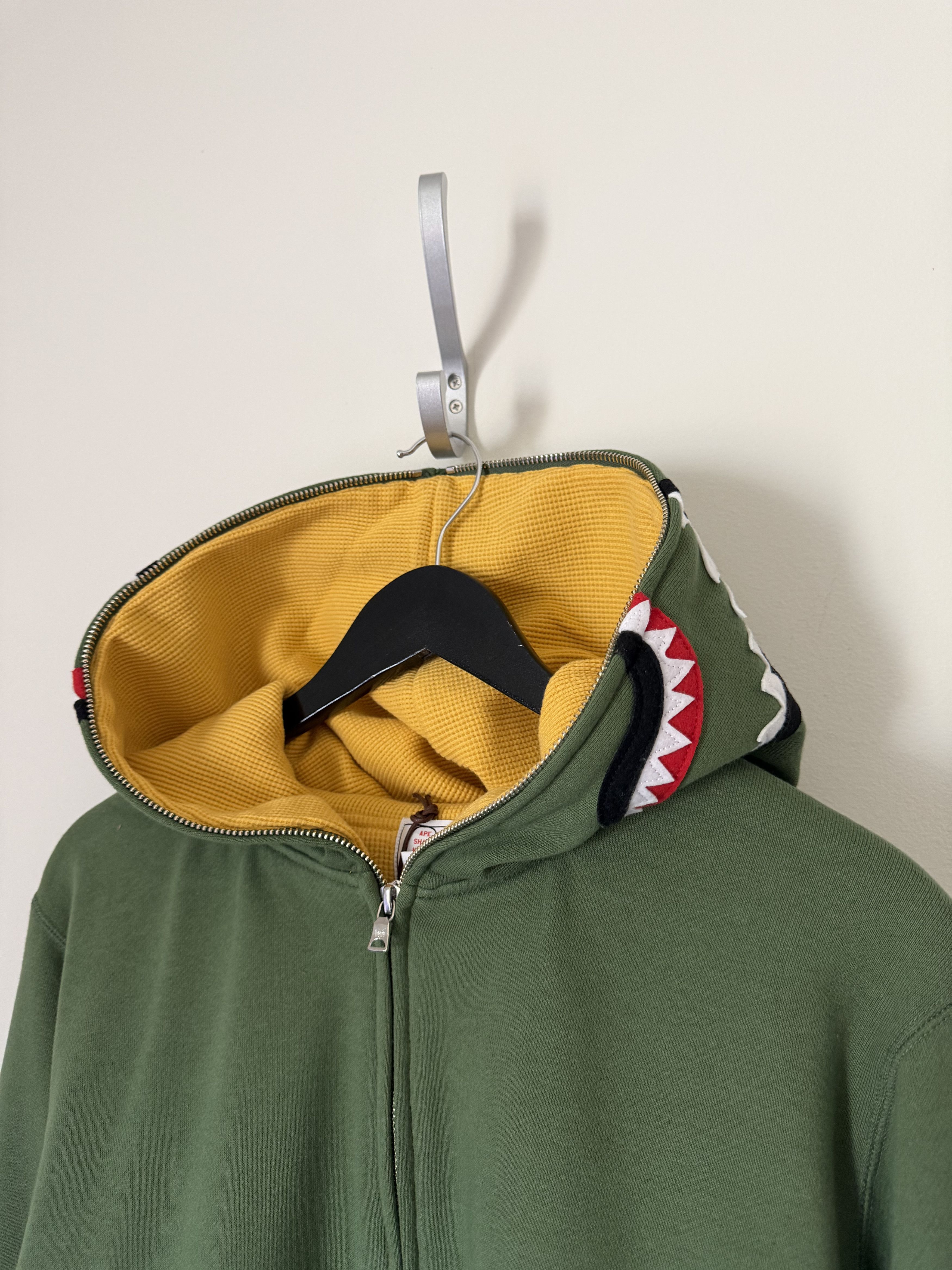 Bape Bape 2nd Shark Thermal Lined Zip Hoodie in Green Size US L / EU 52-54 / 3 - 5 Thumbnail