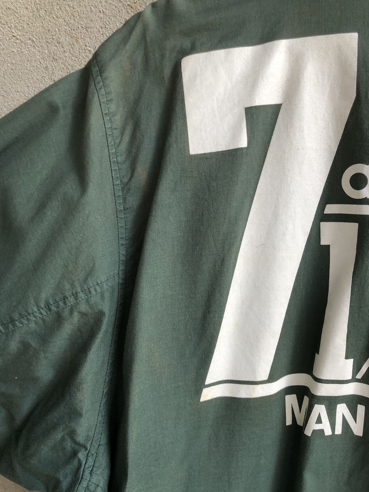 Adidas Vintage ADIDAS MAN ALIVE Jacket Size US M / EU 48-50 / 2 - 7 Thumbnail