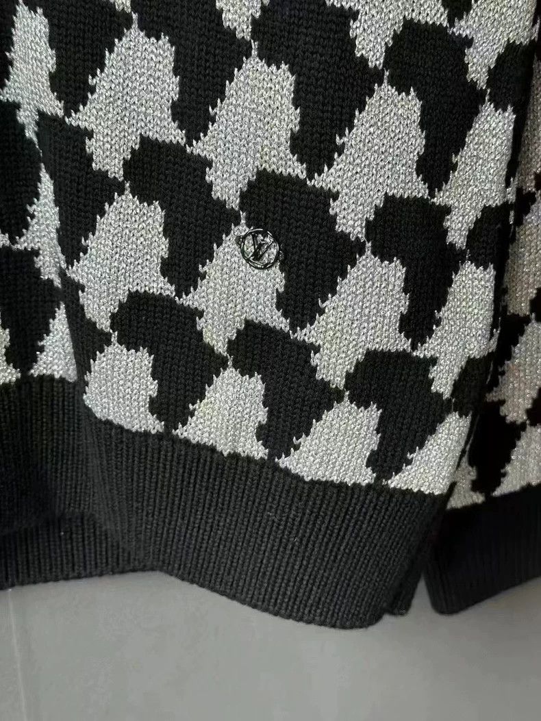 Louis Vuitton Louis Vuitton Silver Thread Sweater Size US L / EU 52-54 / 3 - 3 Thumbnail