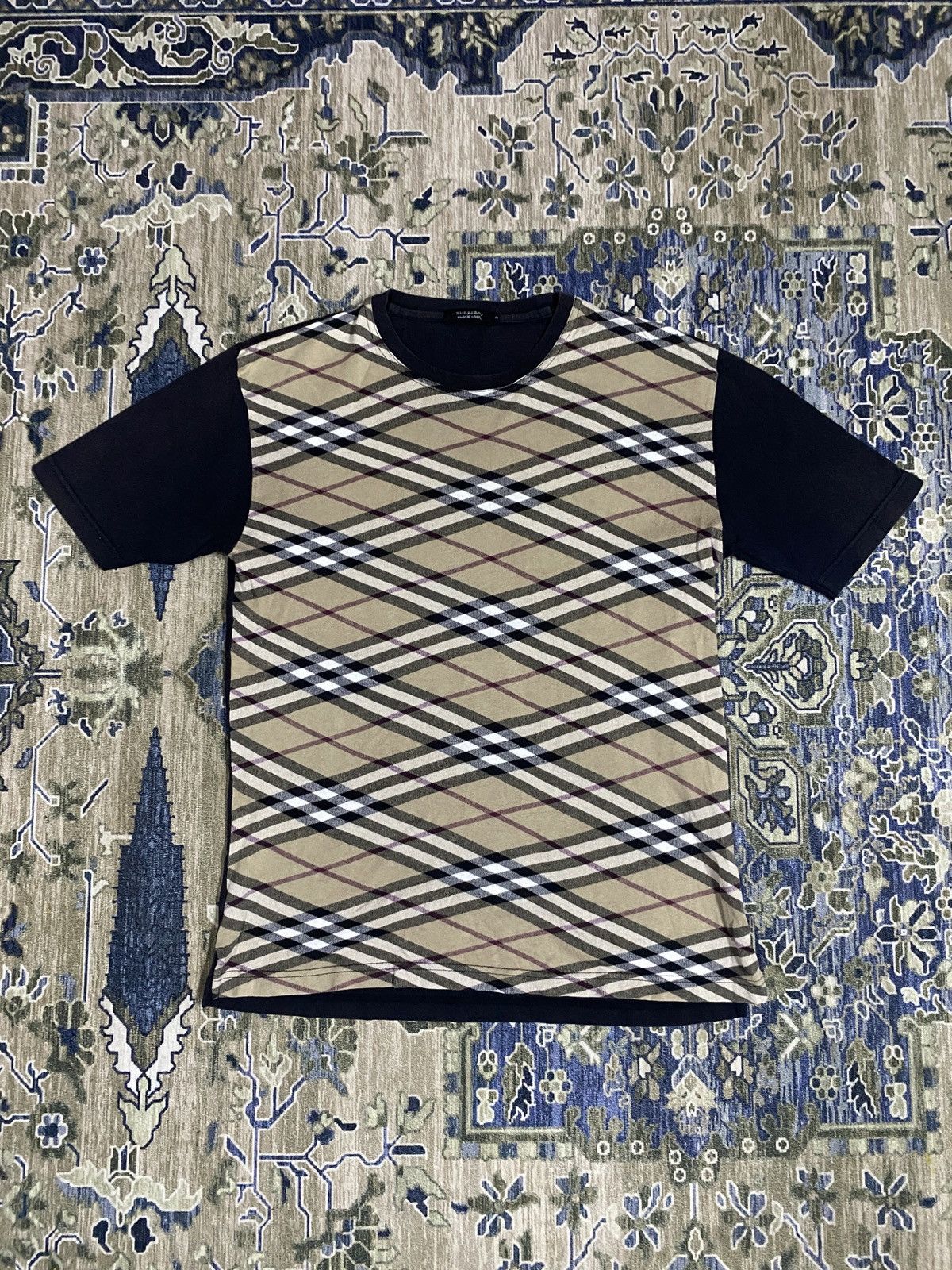 Burberry Burberry Nova Check T Shirt Size US L / EU 52-54 / 3 - 1 Thumbnail