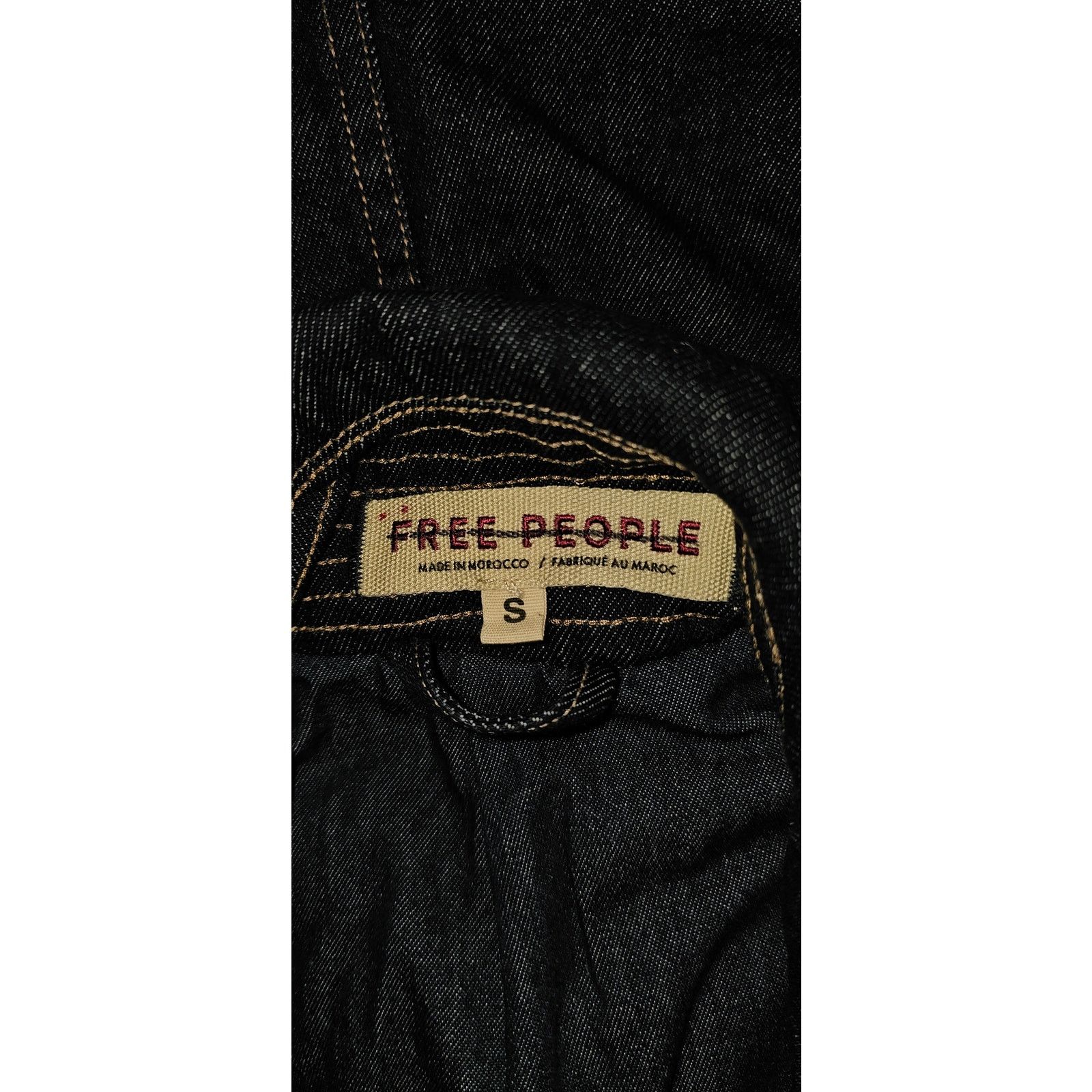 Free People New FREE PEOPLE Denim Car Coat $148 SMALL Dark Blue Indigo Size S / US 4 / IT 40 - 7 Thumbnail
