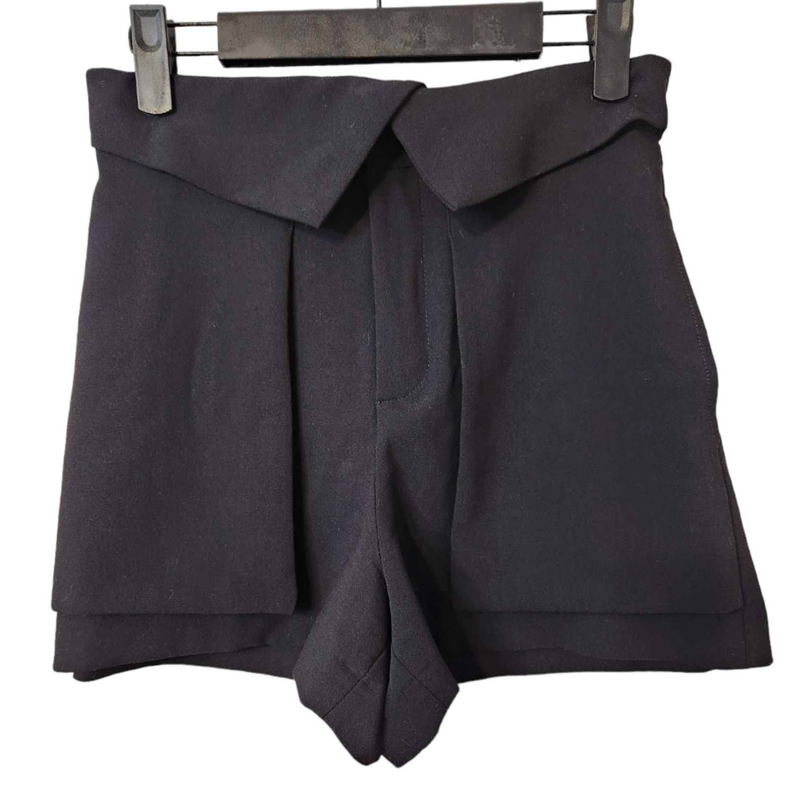 Zara Zara Tuxedo Waist High Waist Flow Shorts Medium Size 30" / US 8 / IT 44 - 1 Thumbnail