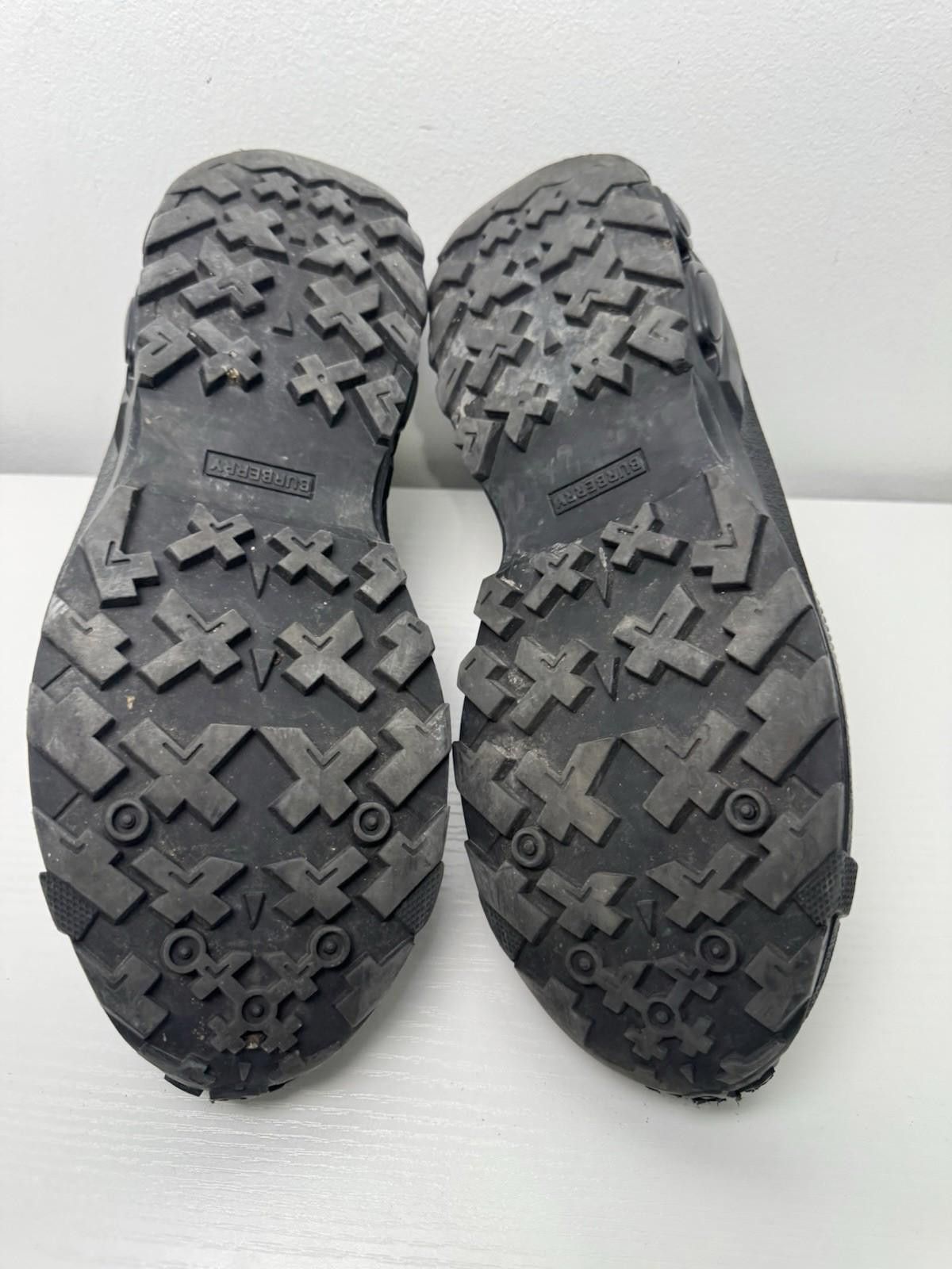 Other Burberry Arthur Low Check Sneakers Black Beige SZ 42 Size US 9 / EU 42 - 7 Thumbnail