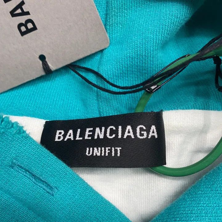 Balenciaga Balenciaga Distressed Logo Hoodie in Light Blue 0079-2507 Size US M / EU 48-50 / 2 - 3 Thumbnail