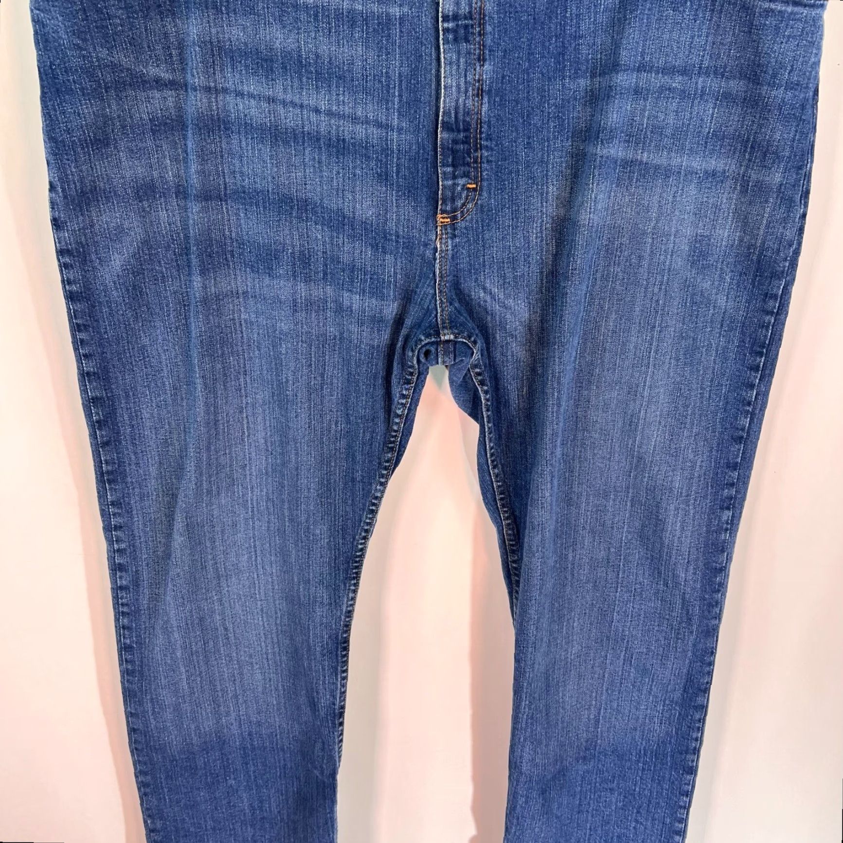 Wrangler Wrangler Jeans Mens 48 Straight Leg High Rise Denim 48X30 Blue 5-Pocket Regular Mens High Rise 48X30 Size US 32 / EU 48 - 3 Thumbnail