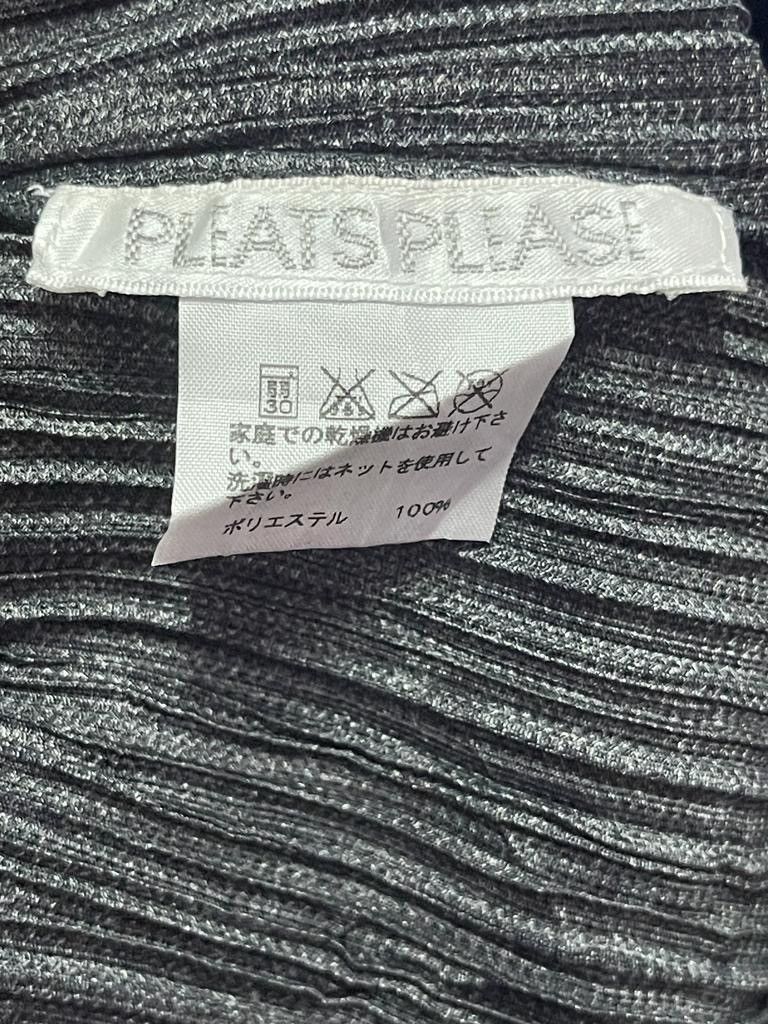 Pleats Please Issey Miyake Pleats Please Issey Miyake Asymmetric Size L / US 10 / IT 46 - 16 Thumbnail