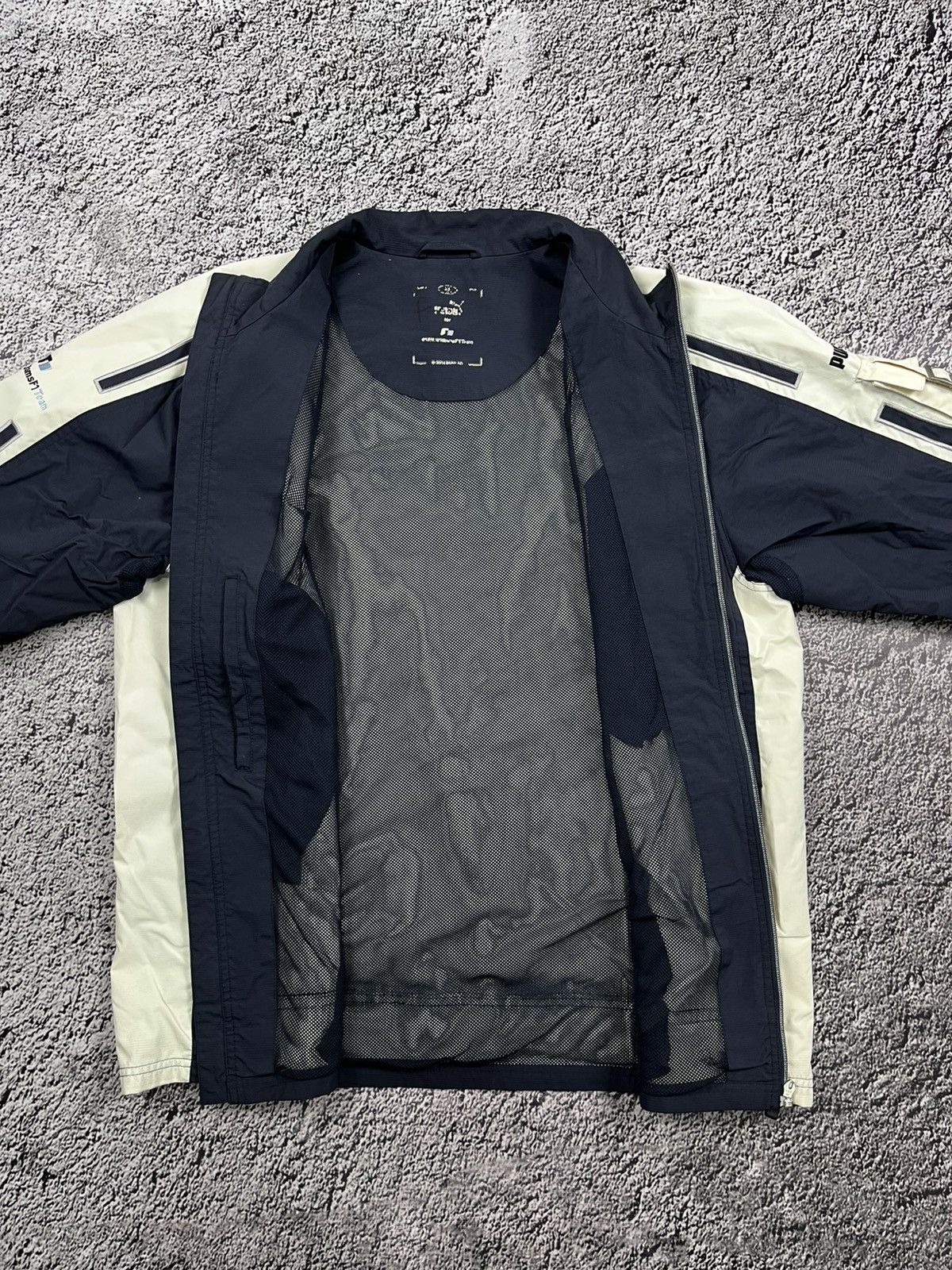 BMW Vintage Y2K Puma BMW Formula 1 Williams team racing jacket Size US XL / EU 56 / 4 - 7 Thumbnail
