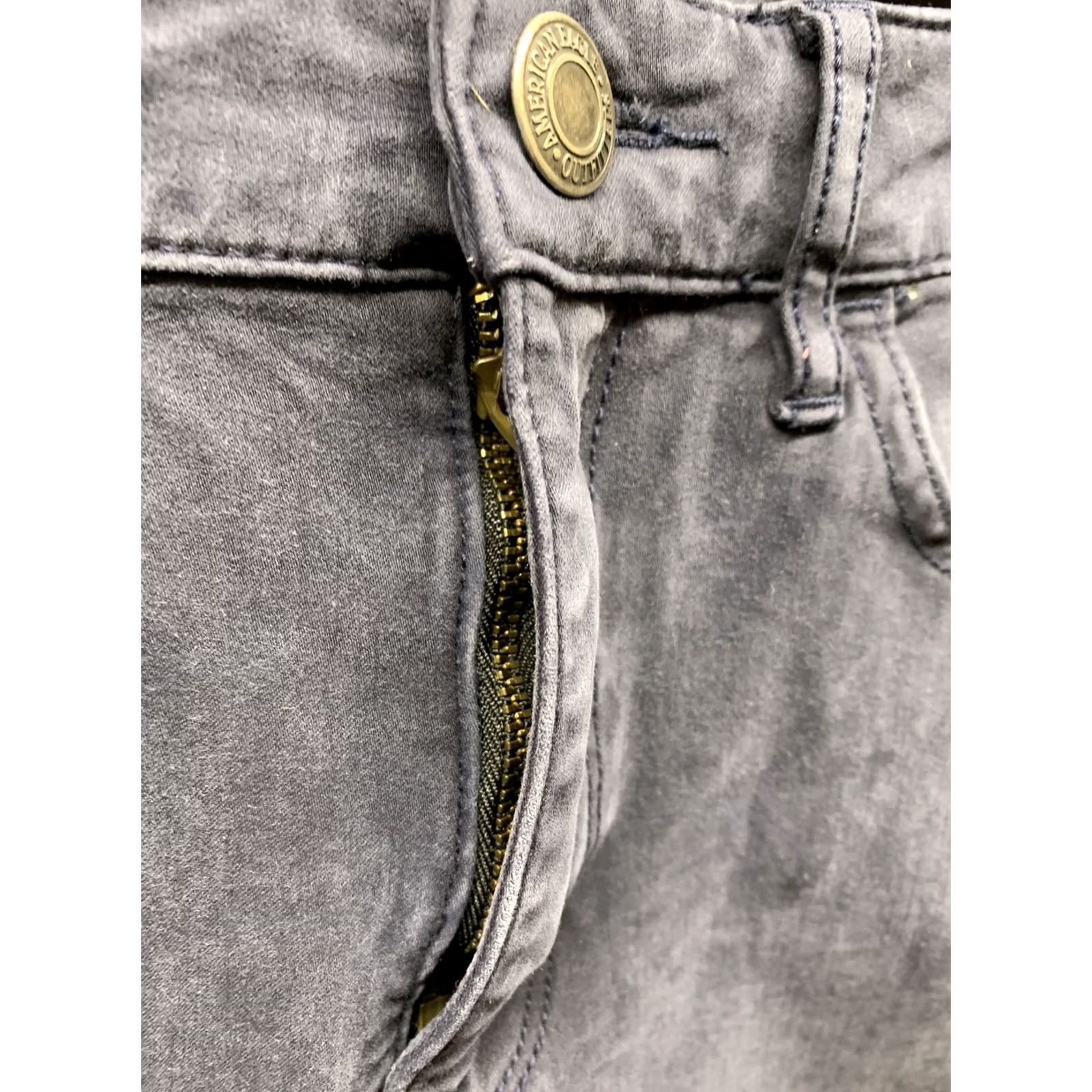 American Eagle Outfitters VINTAGE? (No) American Eagle Jegging Women’s XS? (Hold) -> Size 28" / US 6 / IT 42 - 2 Thumbnail