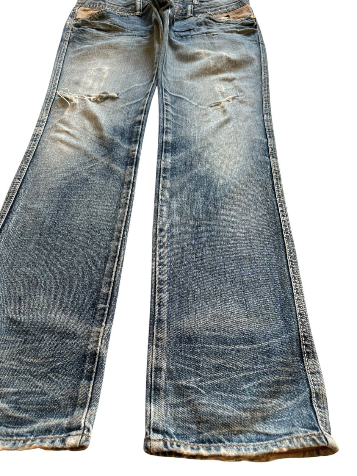 Japanese Brand Vintage Japanese Brand Double Waist Faded Wash Ripped Jeans Size US 33 - 7 Thumbnail