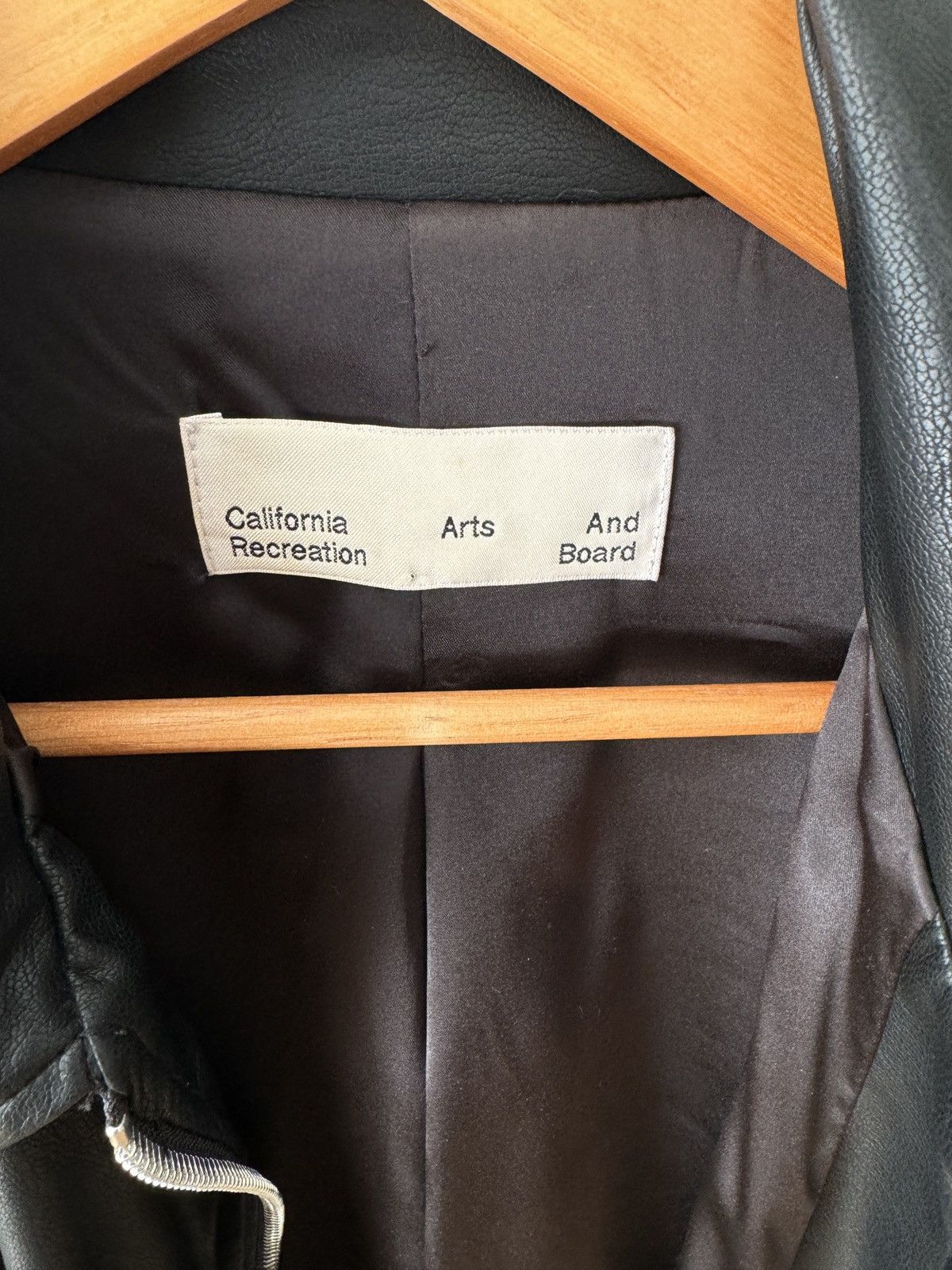 California Arts. California arts and recreation board fairfax vegan leather Size US L / EU 52-54 / 3 - 3 Thumbnail