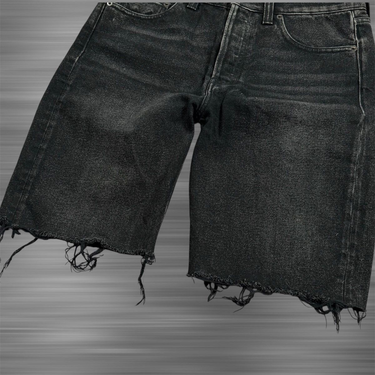 Balenciaga Balenciaga Denim Cut Off Shorts Size US 30 / EU 46 - 3 Thumbnail