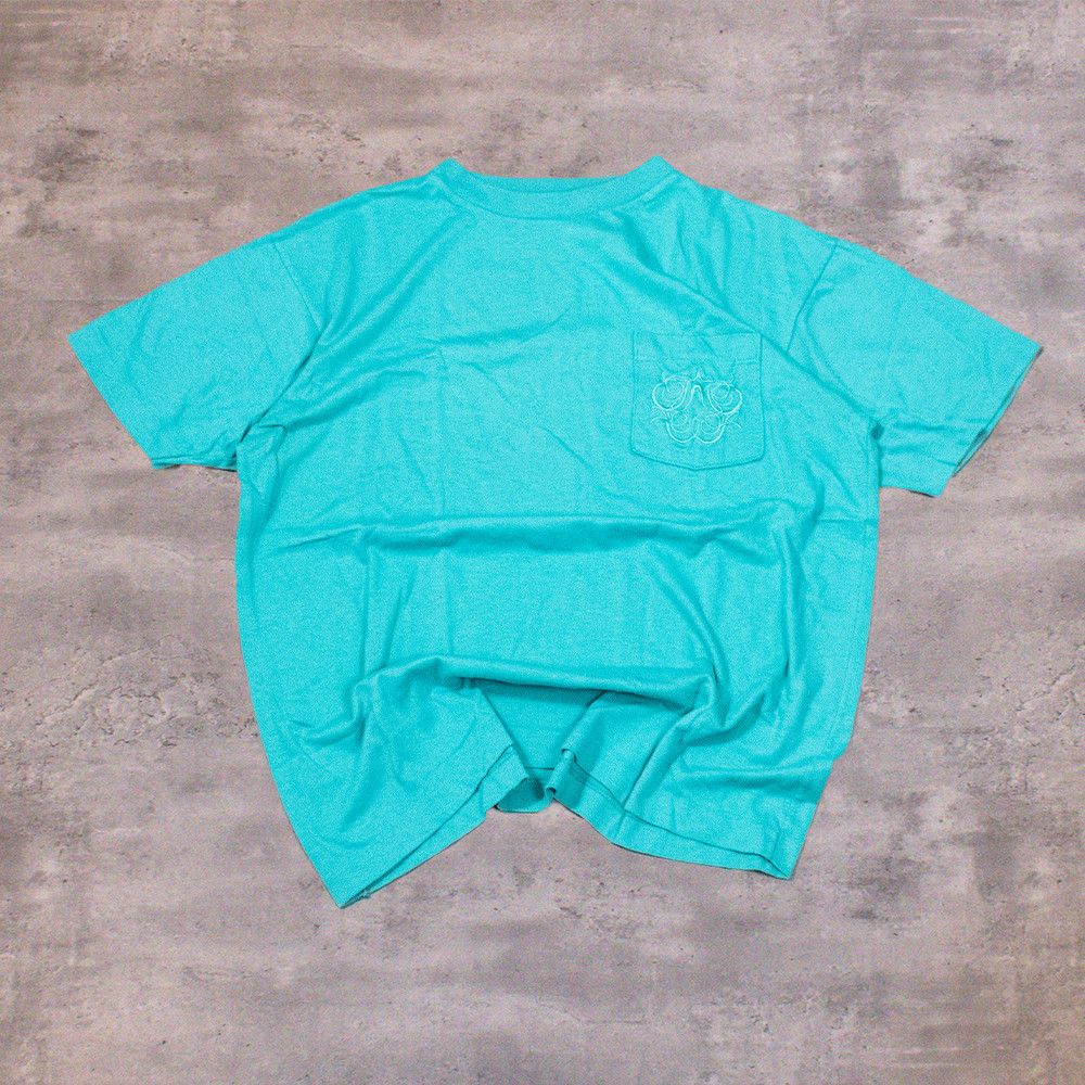 Japanese Brand Vintage 1990’s Flower Pocket Boxy Single Stitch Teal T-Shirt Size US L / EU 52-54 / 3 - 1 Thumbnail