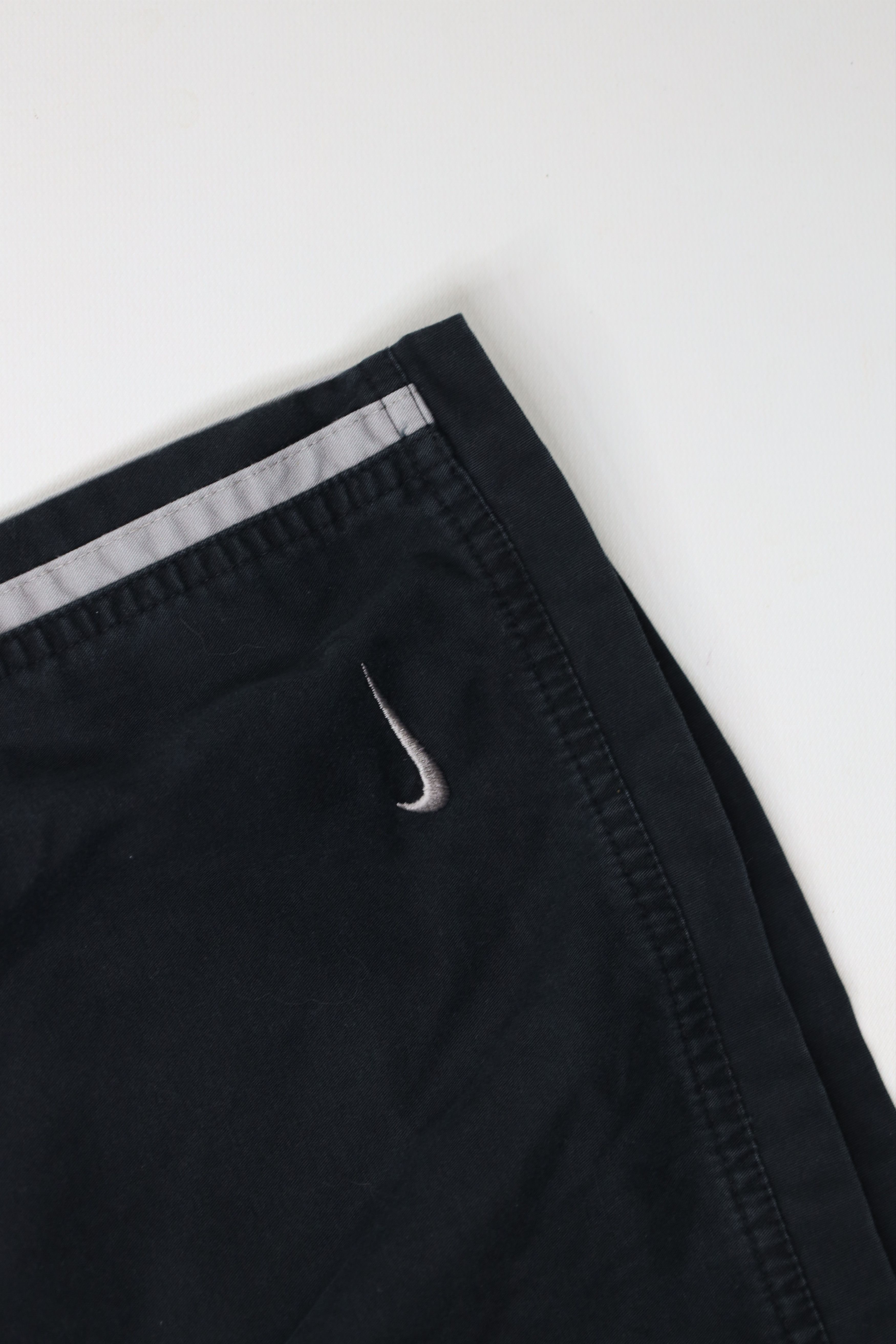 Nike × Vintage Vintage 90s Y2K Nike Scott Mini Swoosh Shorts Black Cotton Size US 32 / EU 48 - 5 Thumbnail