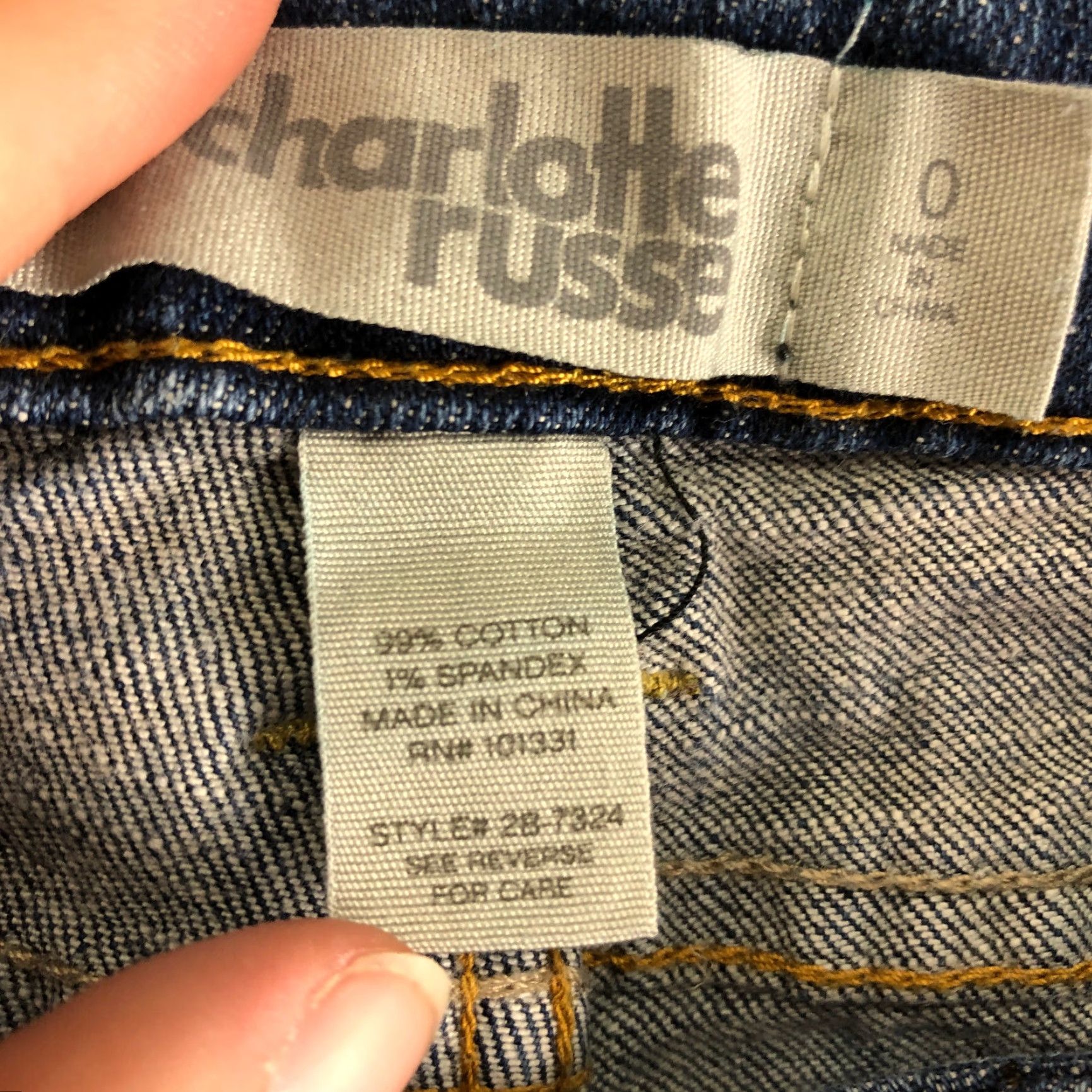 Vintage Charlotte Russe Shorts Womens Size 0 Low Rise Medium Wash Boyfriend Blue Jean Size 27" / US 4 / IT 40 - 7 Thumbnail