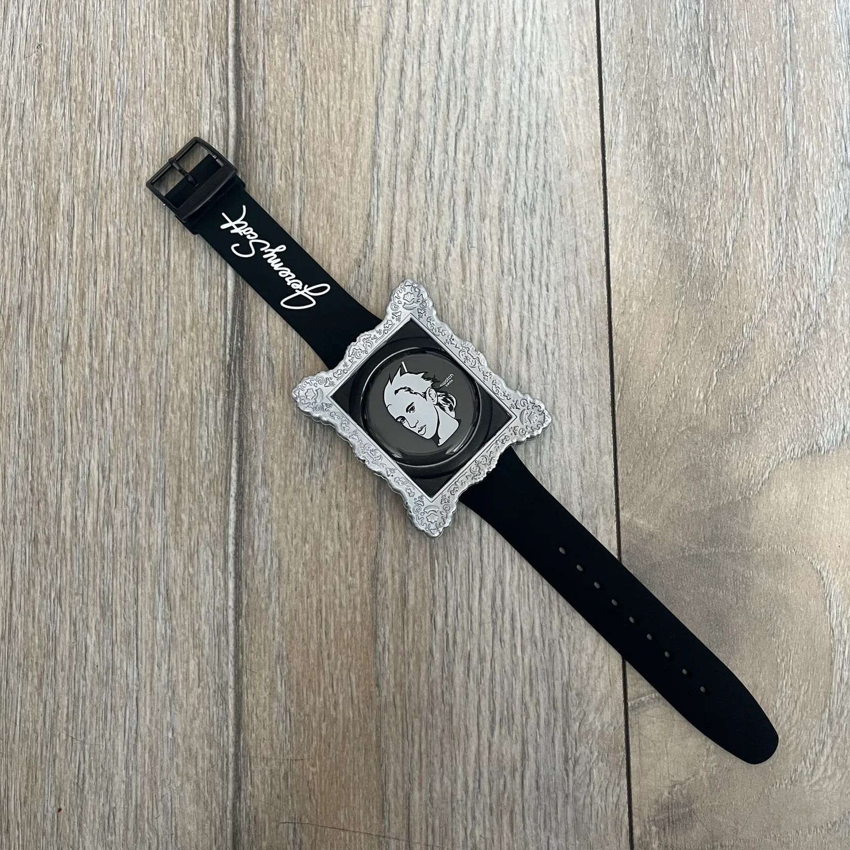 Jeremy Scott Swatch x Jeremy Scott 2011 Portrait Analog Watch Size ONE SIZE - 2 Thumbnail
