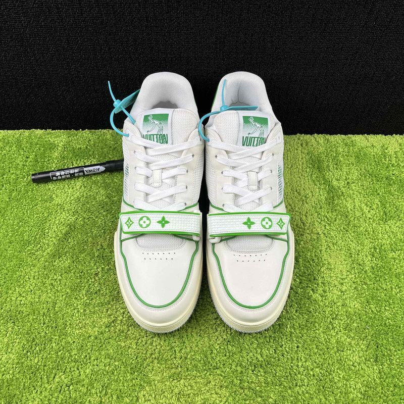 Louis Vuitton Louis Vuitton Classic Pattern Retro Sneakers -2508 Size US 9.5 / EU 42-43 - 8 Thumbnail