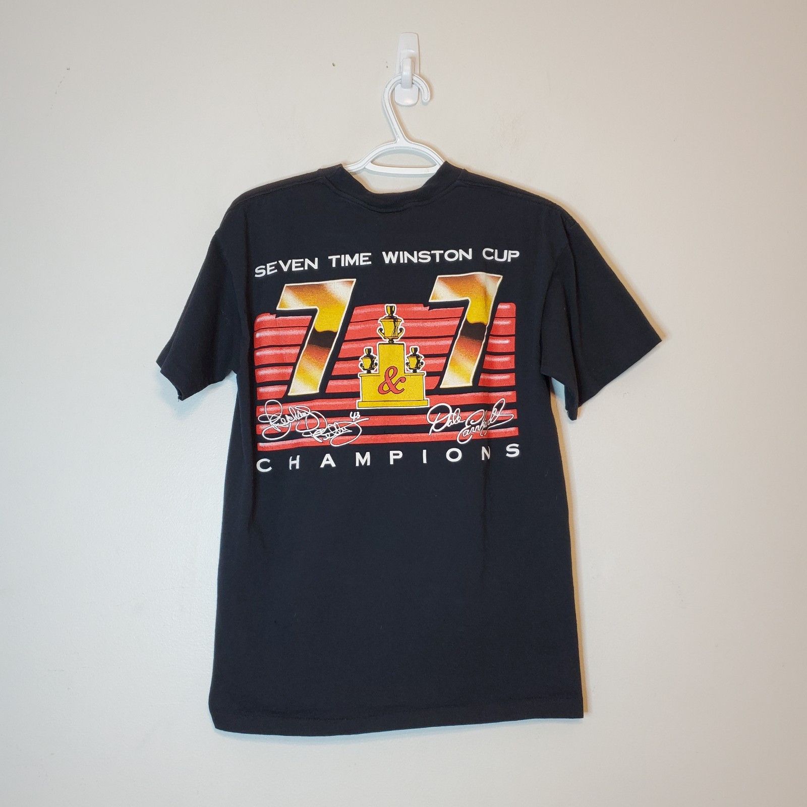 Vintage Vintage 1995 Dale Earnhardt Nascar Graphic Black Size Size US M / EU 48-50 / 2 - 2 Thumbnail