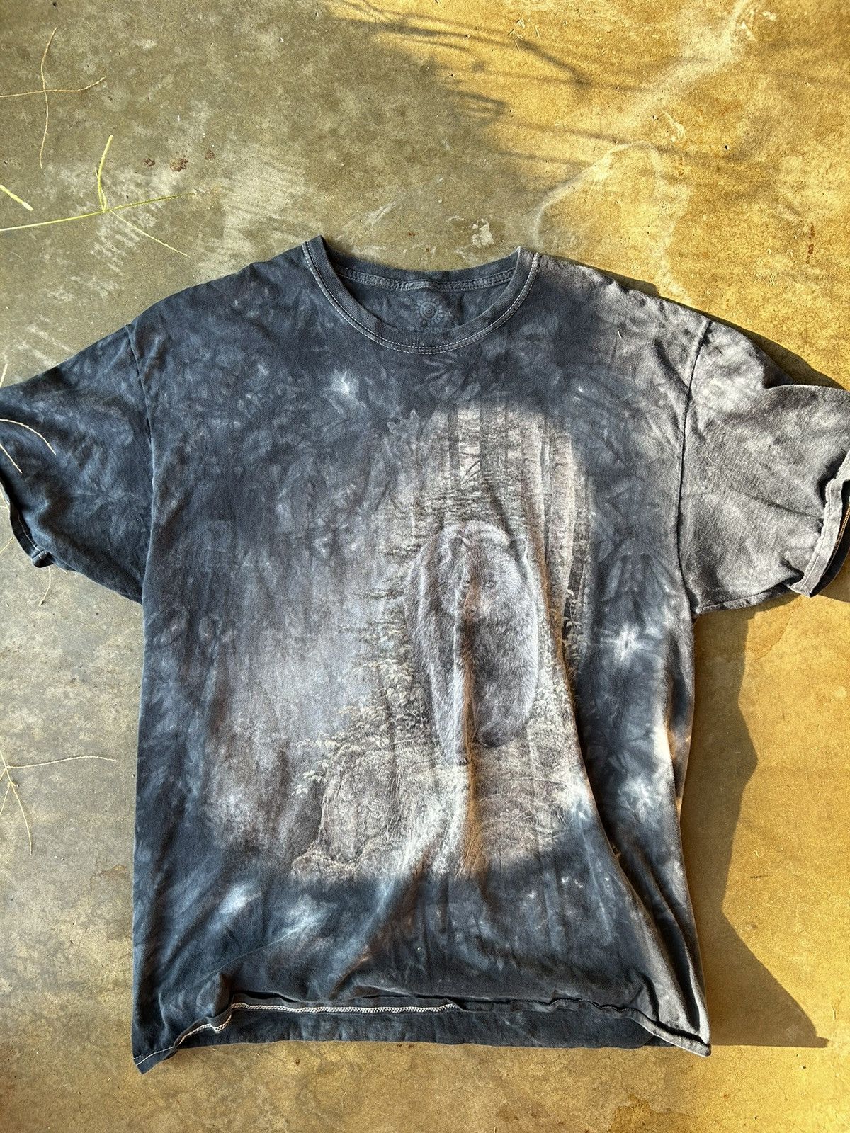 The Mountain × Vintage Vintage Y2K The Mountain Wolf Nature All Over Print T Shirt Size US XL / EU 56 / 4 - 1 Thumbnail