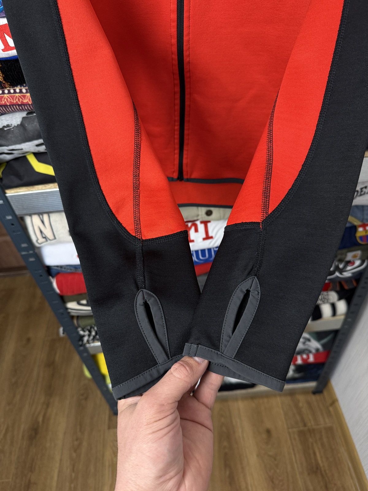 ORTOVOX ORTOVOX Full Zip Fleece Hoodie Merino Wool Inside Outdoor Size US S / EU 44-46 / 1 - 9 Thumbnail