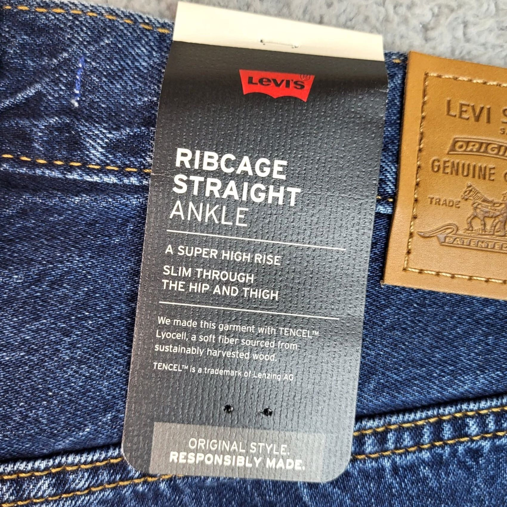 Levi's Levi's Ribcage Slim Jeans Size 32 x 27 Blue Denim High Rise Slim Straight Ankle Women's Regular Size Type Jeans 108 NEW Size 24" / US 00 / IT 34 - 7 Thumbnail